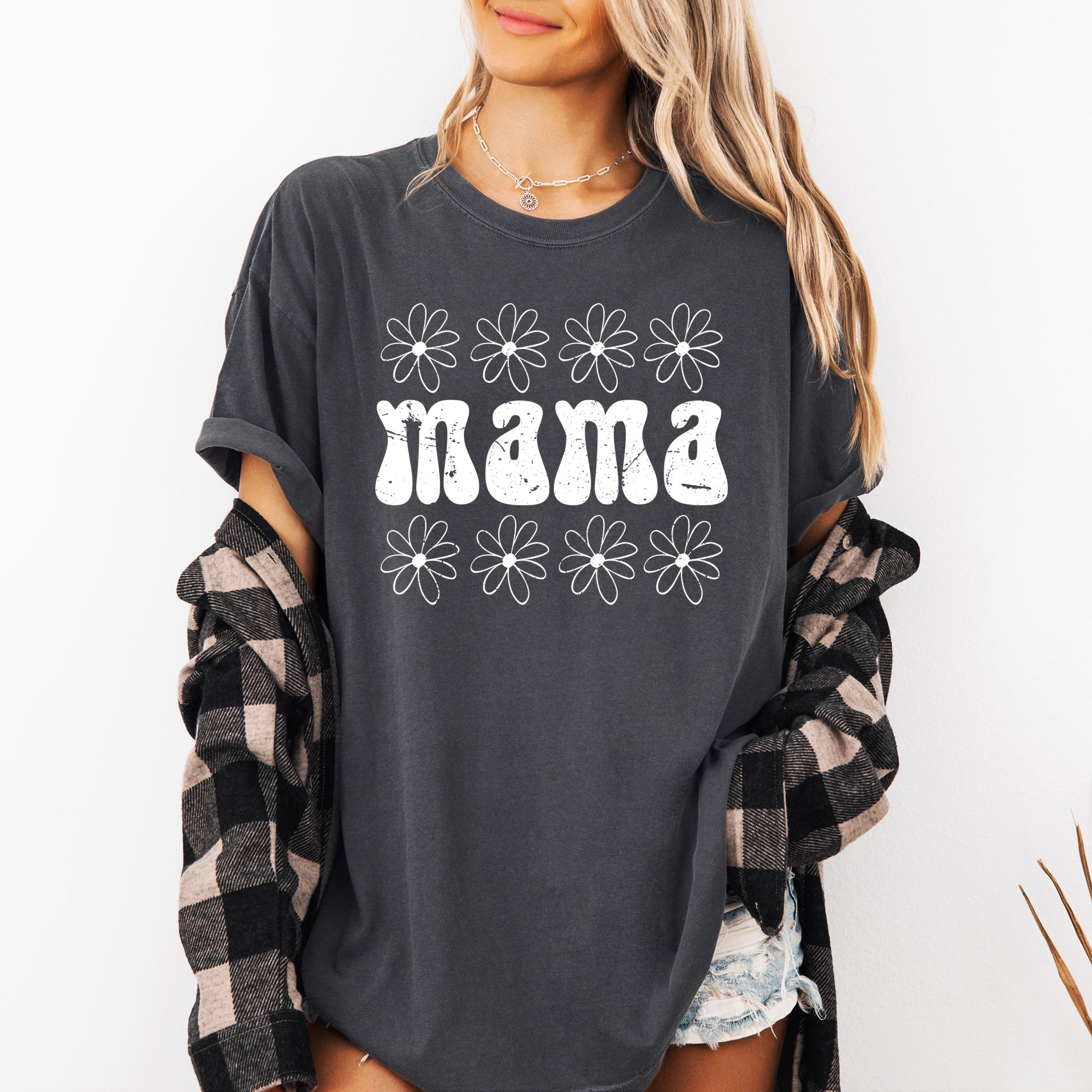 Mama Daisy 70s Retro Floral Garden Motif Inspired By Vintage Motherhood Style Statement Comfort Colors Tee