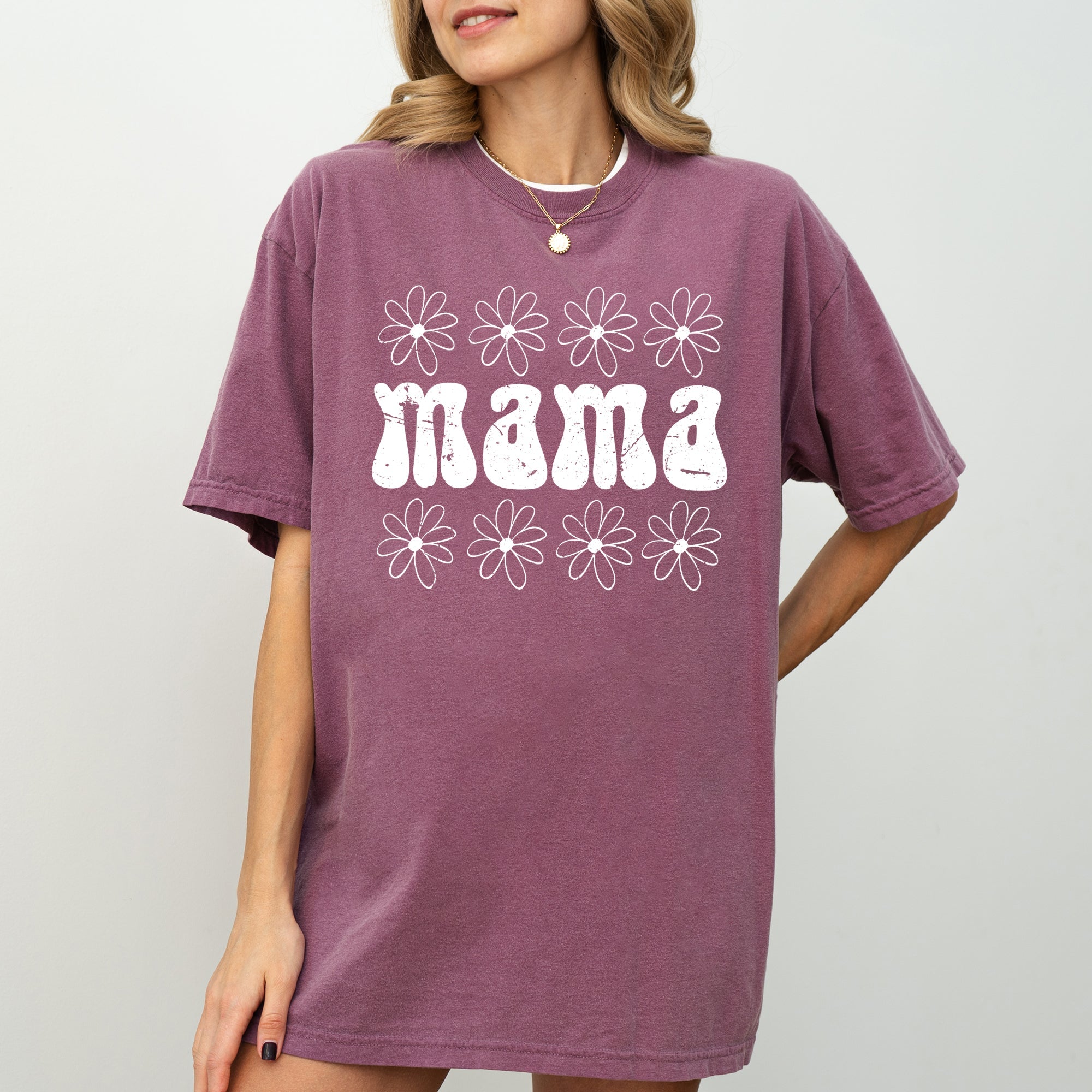 Mama Daisy 70s Retro Floral Garden Motif Inspired By Vintage Motherhood Style Statement Comfort Colors Tee