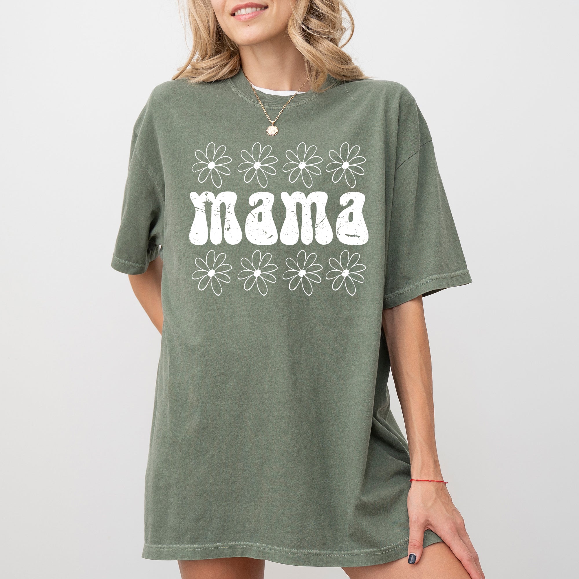 Mama Daisy 70s Retro Floral Garden Motif Inspired By Vintage Motherhood Style Statement Comfort Colors Tee