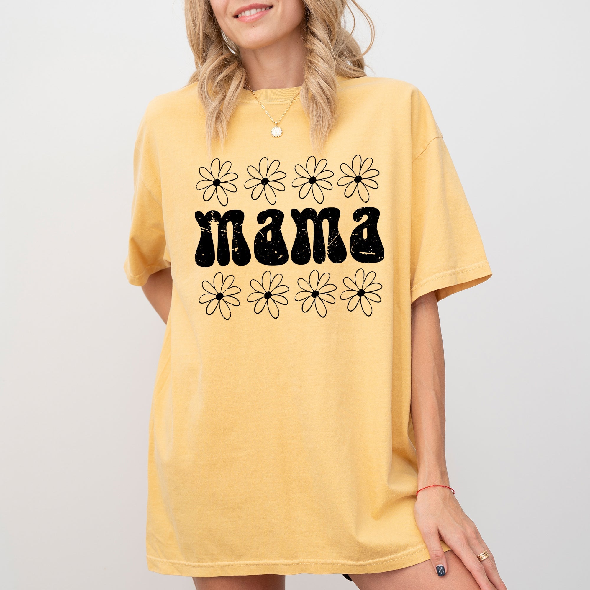 Mama Daisy 70s Retro Floral Garden Motif Inspired By Vintage Motherhood Style Statement Comfort Colors Tee