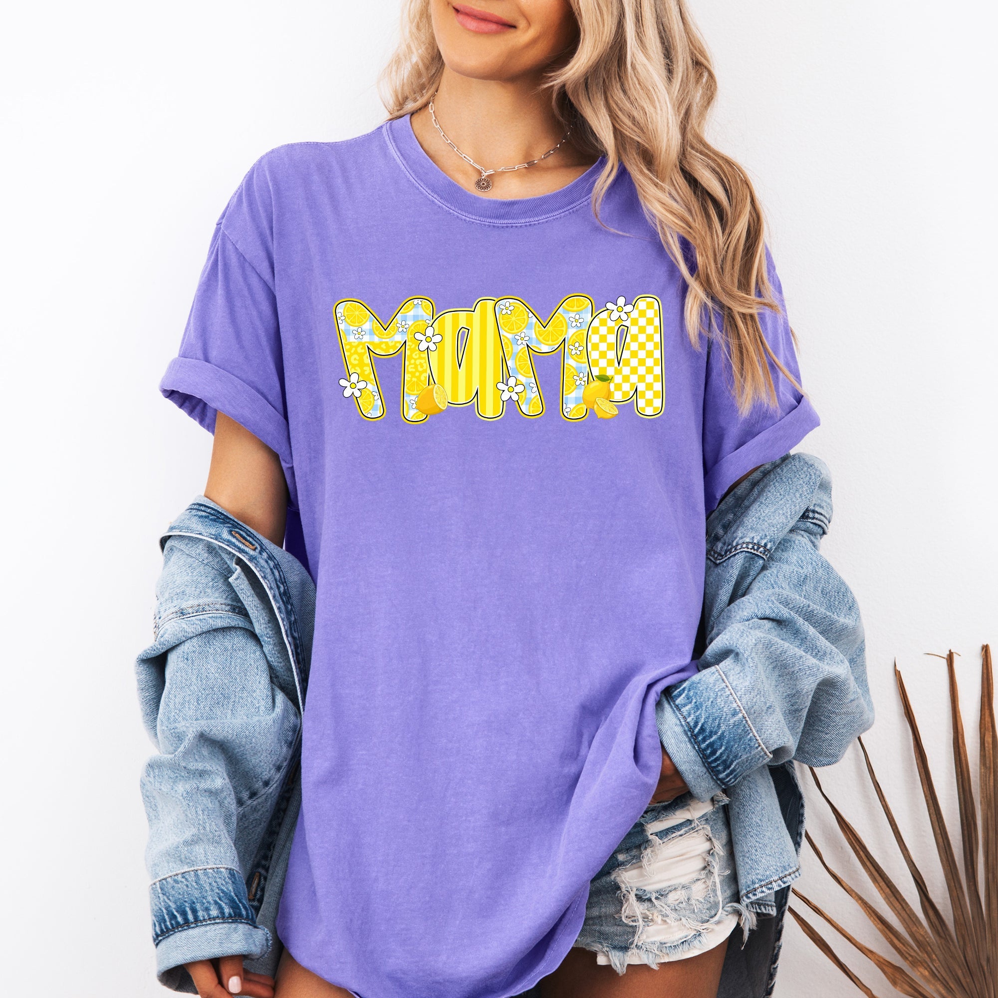 Mama Yellow Checkered Flowers Retro Vintage Floral Pattern Modern Nostalgia Comfort Colors Tee