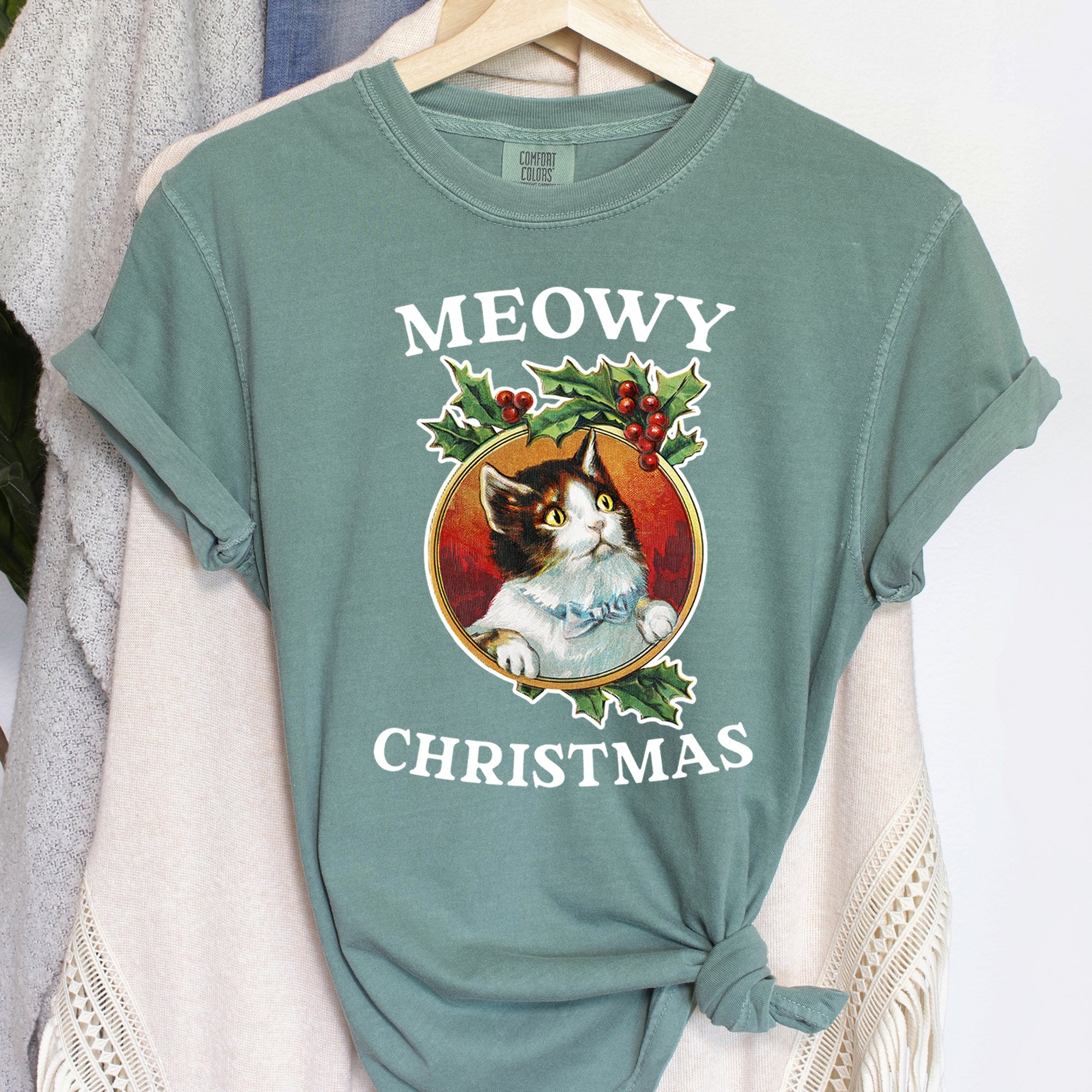 Meowy Christmas Retro Cat Holiday Meme Vintage Vibe Graphic Design Comfort Colors Tee