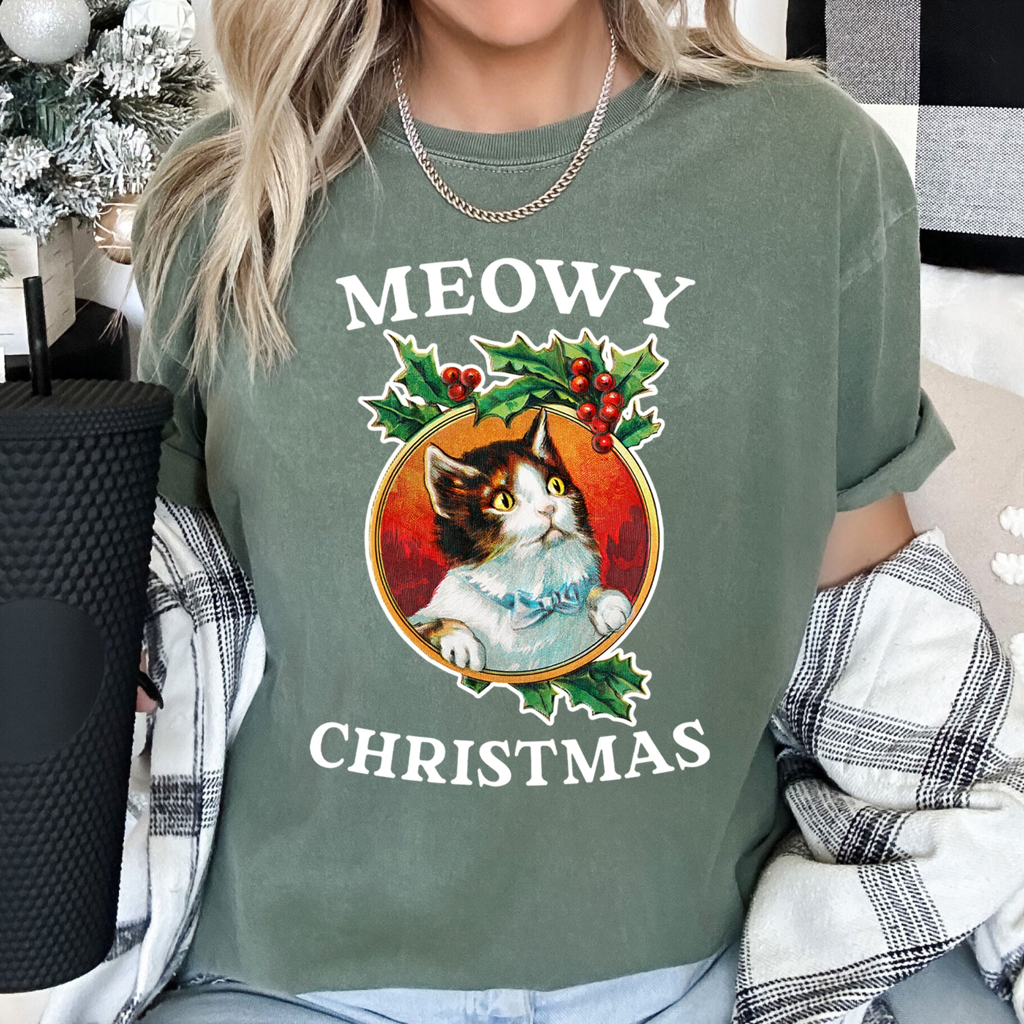 Meowy Christmas Retro Cat Holiday Meme Vintage Vibe Graphic Design Comfort Colors Tee