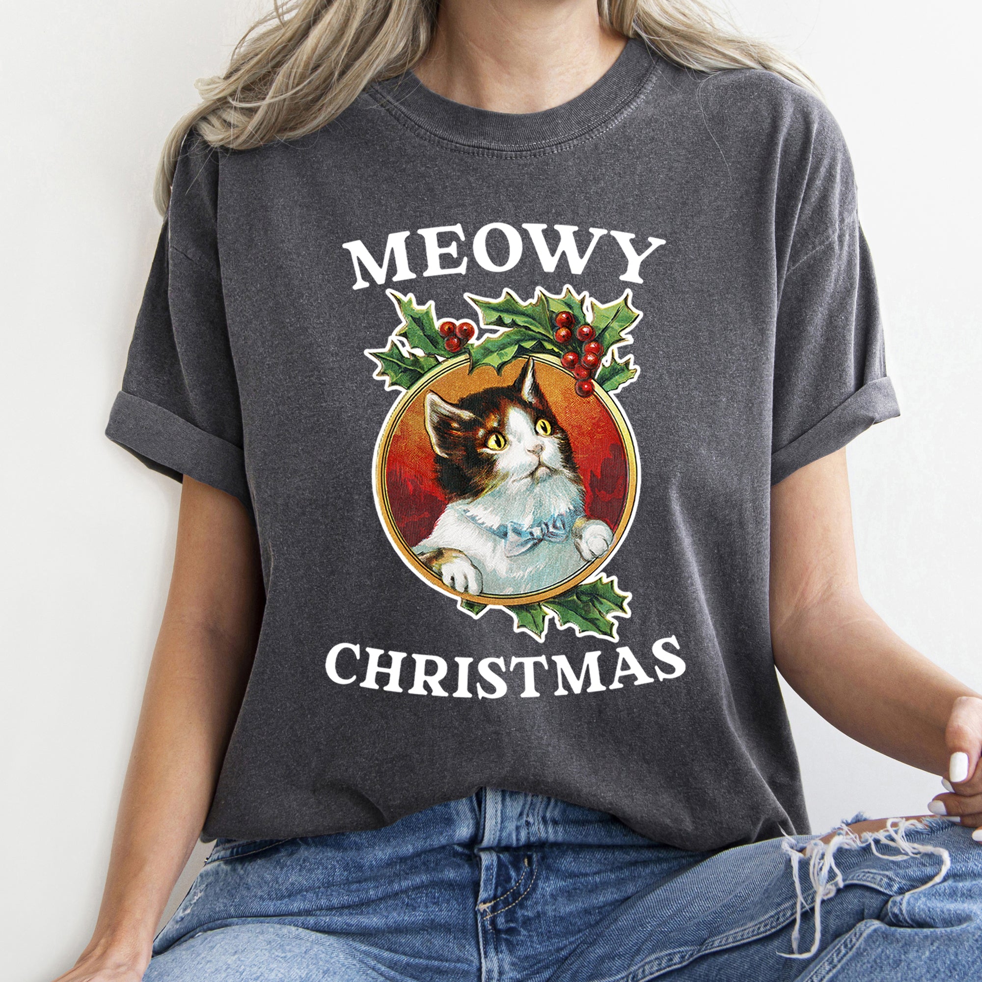 Meowy Christmas Retro Cat Holiday Meme Vintage Vibe Graphic Design Comfort Colors Tee