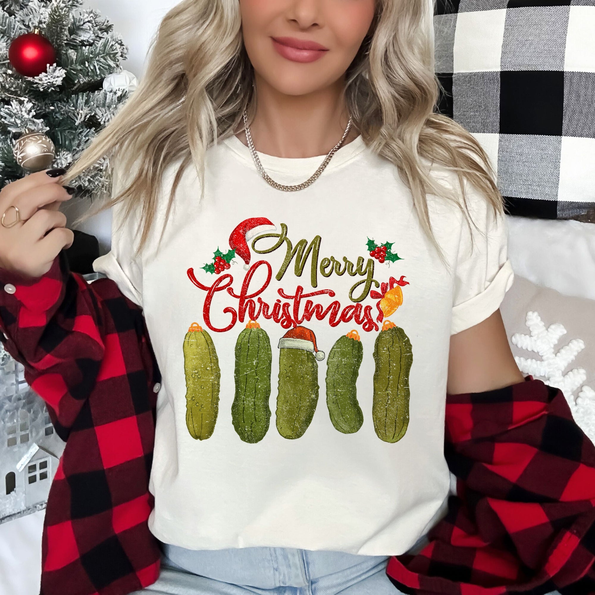 Merry Christmas Pickles Classic Retro Vintage Festive Holiday Style Cozy Graphic Tee