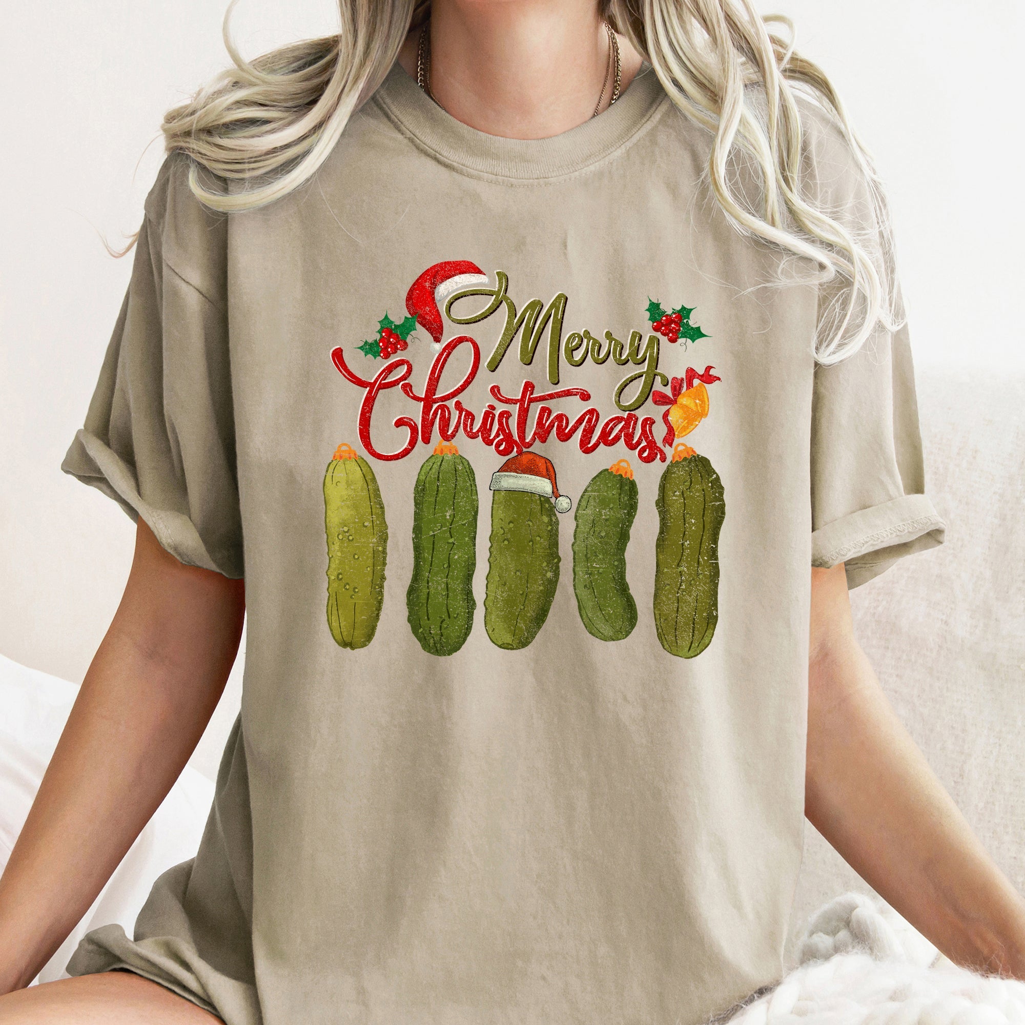 Merry Christmas Pickles Classic Retro Vintage Holiday Edition Comfort Colors Tee