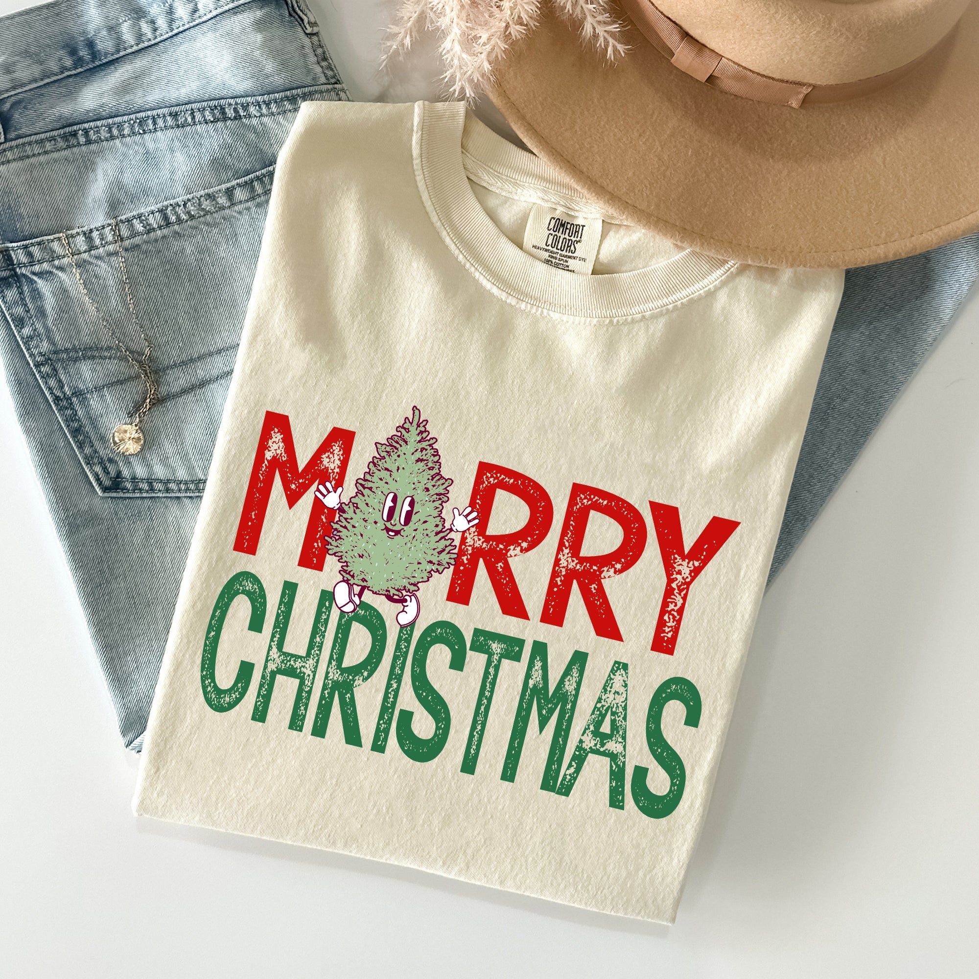 Merry Christmas Tree Festive Vintage Santa Xmas Cozy Nostalgic Winter Wonderland Charm Comfort Colors Tee