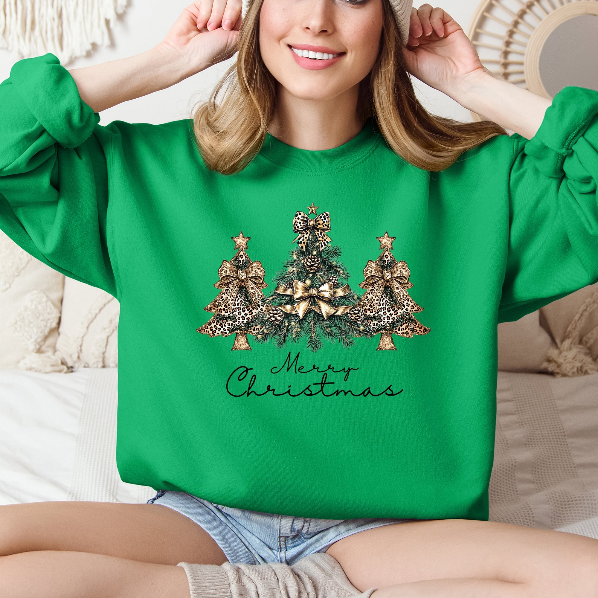Merry Christmas, Christmas Trees, Ribbons, Bows Illustrated Design Pattern Sweatshirt
