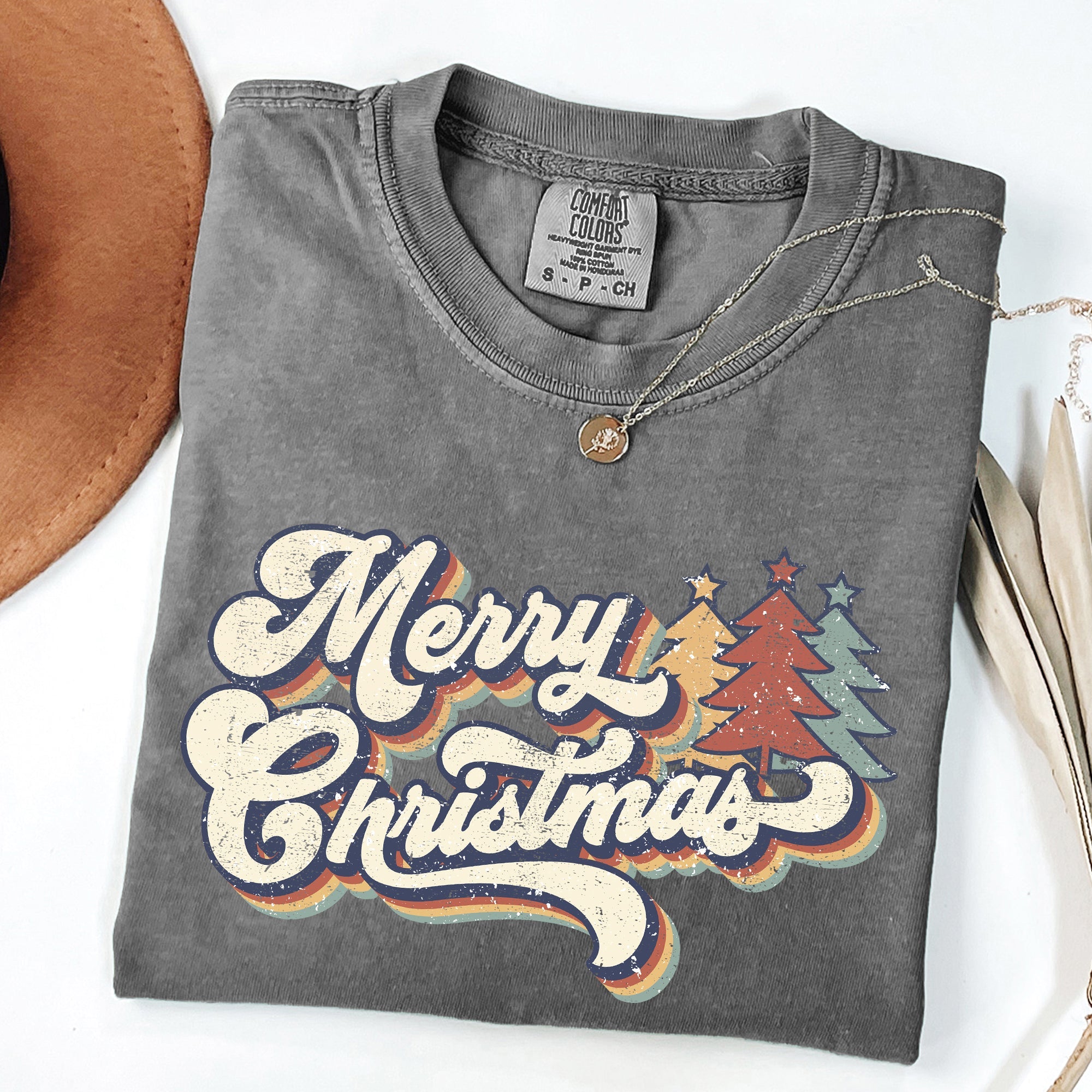 Merry Christmas Colorful Retro Santa Claus Winter Scene Vintage Typography Comfort Colors Tee