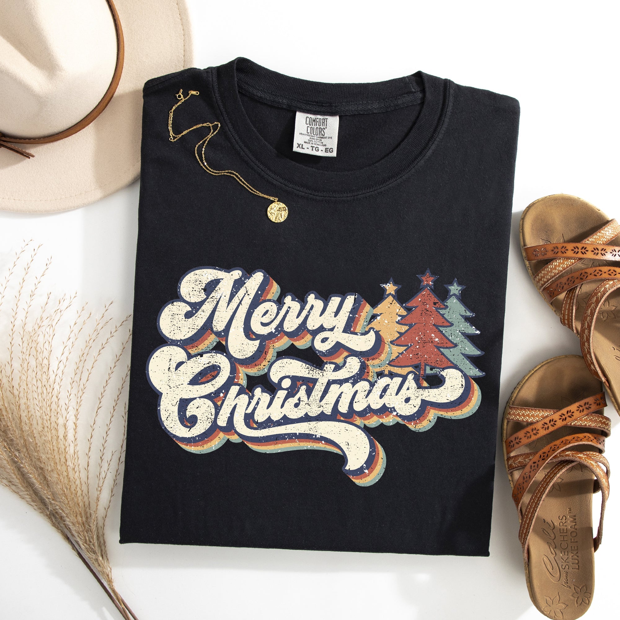 Merry Christmas Colorful Retro Santa Claus Winter Scene Vintage Typography Comfort Colors Tee