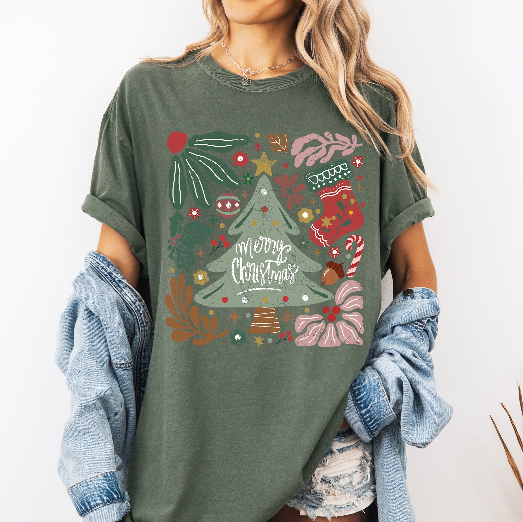 Merry Christmas Green Floral Flowers Winter Holiday Garden Motif Classic Keepsake Comfort Colors Tee