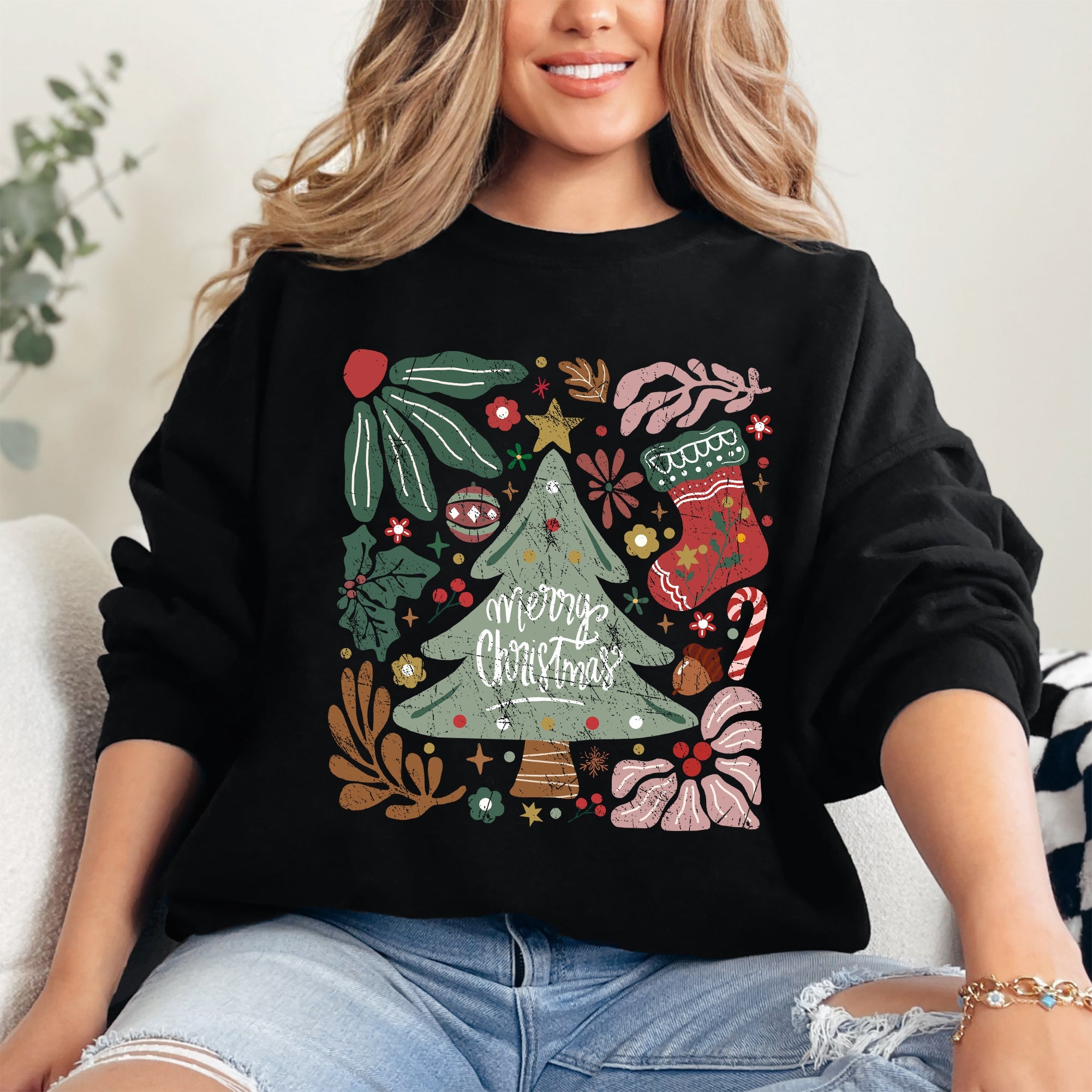 Merry Christmas Green Floral Pattern Emblazoned With Classic Holiday Flowers Sweatshirt