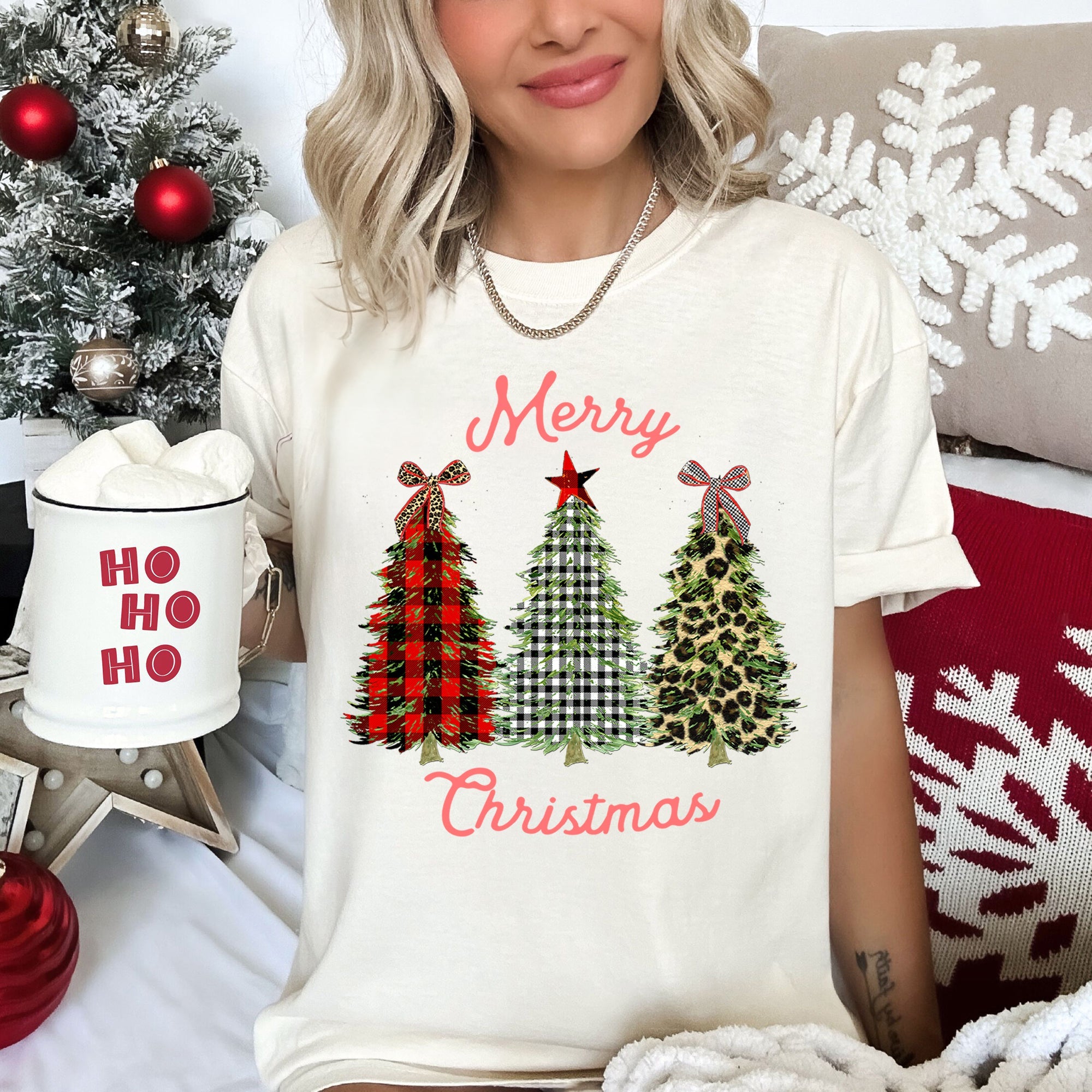Merry Christmas Vintage Leopard Print And Plaid Trees With Ribbons Comfort Colors Tee
