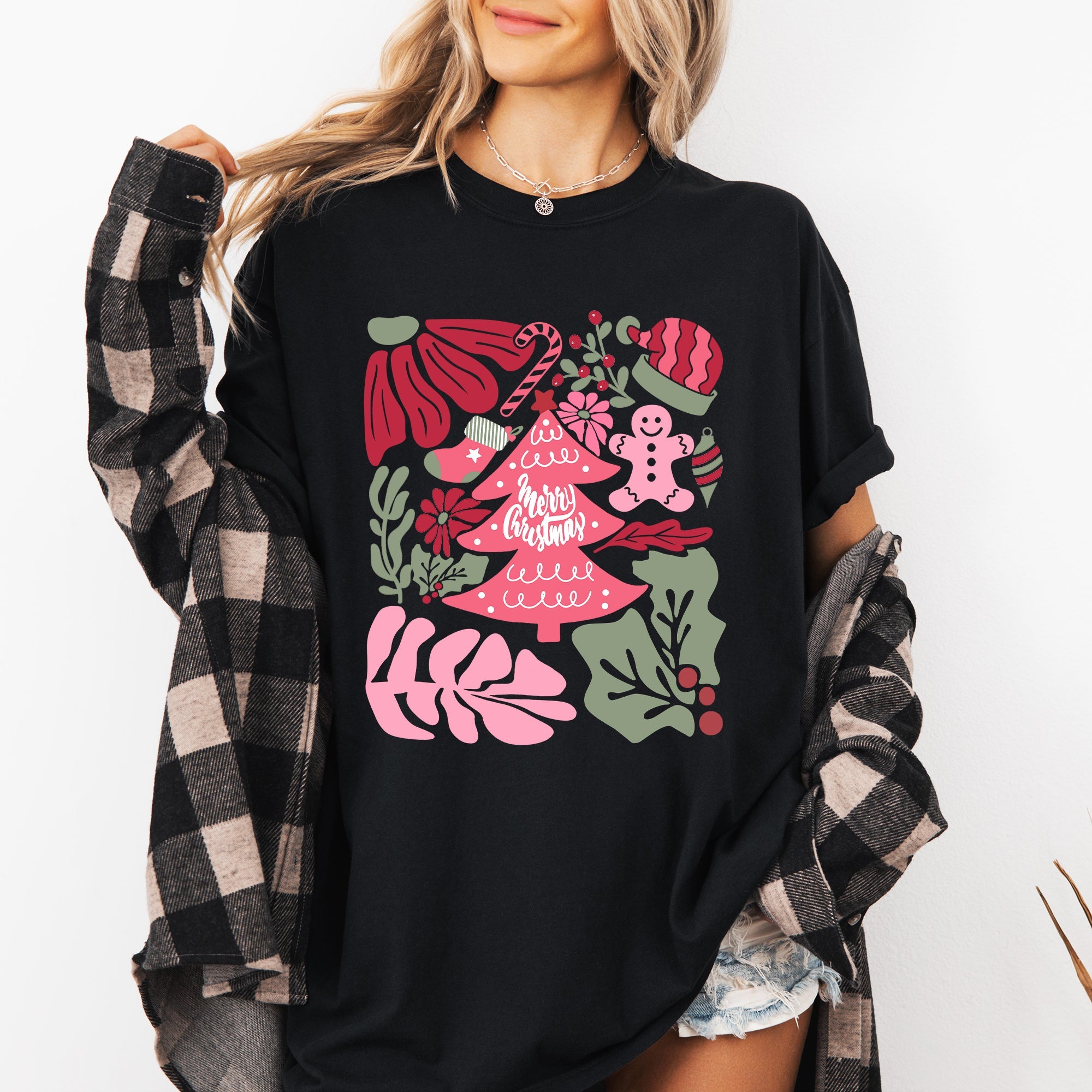 Merry Christmas Pink Floral Pattern With Elegant Holiday Garden Motif And Vintage Cheer Comfort Colors Tee