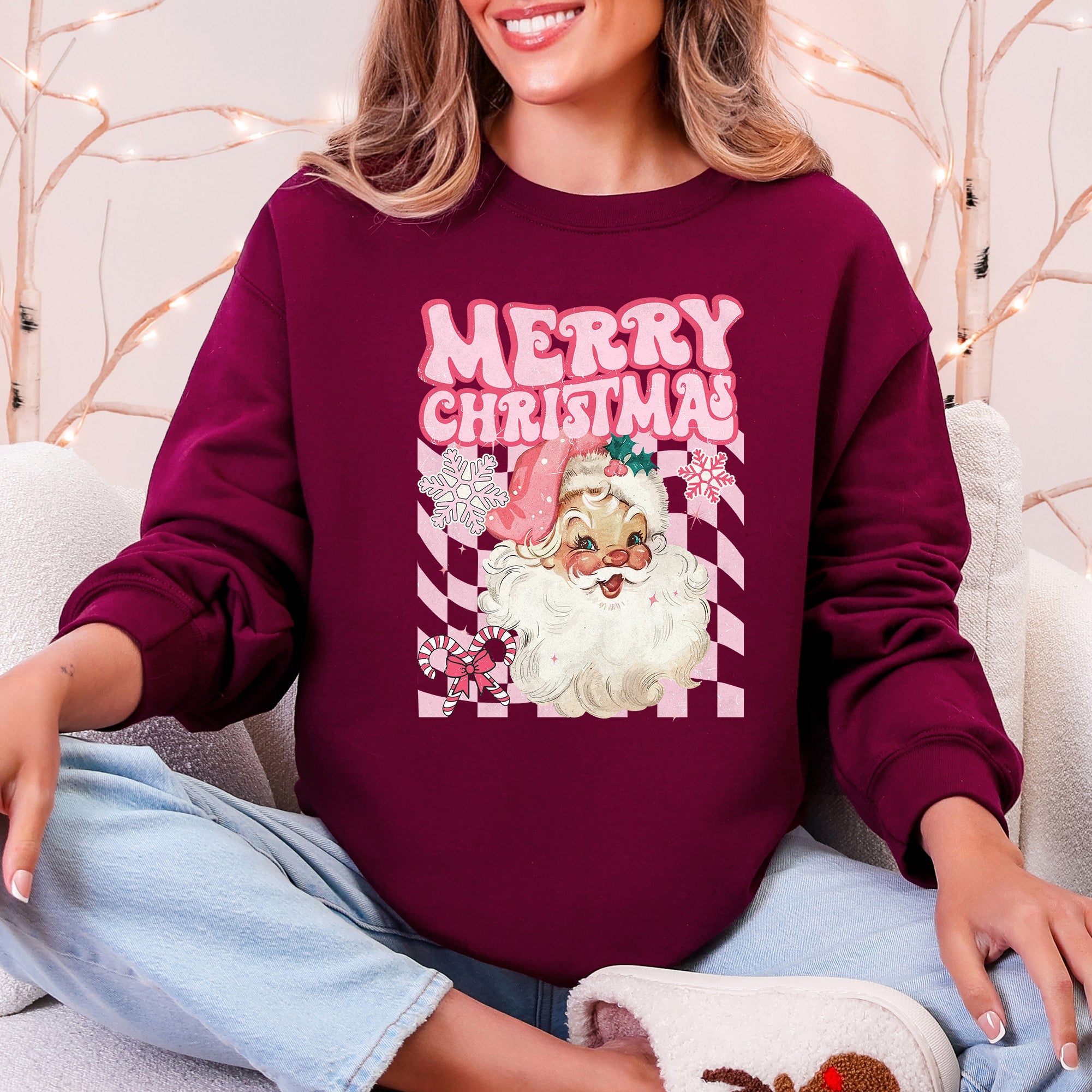 Merry Christmas Retro Santa Checkered Vintage Holiday Edition Festive Cozy Classic Sweatshirt