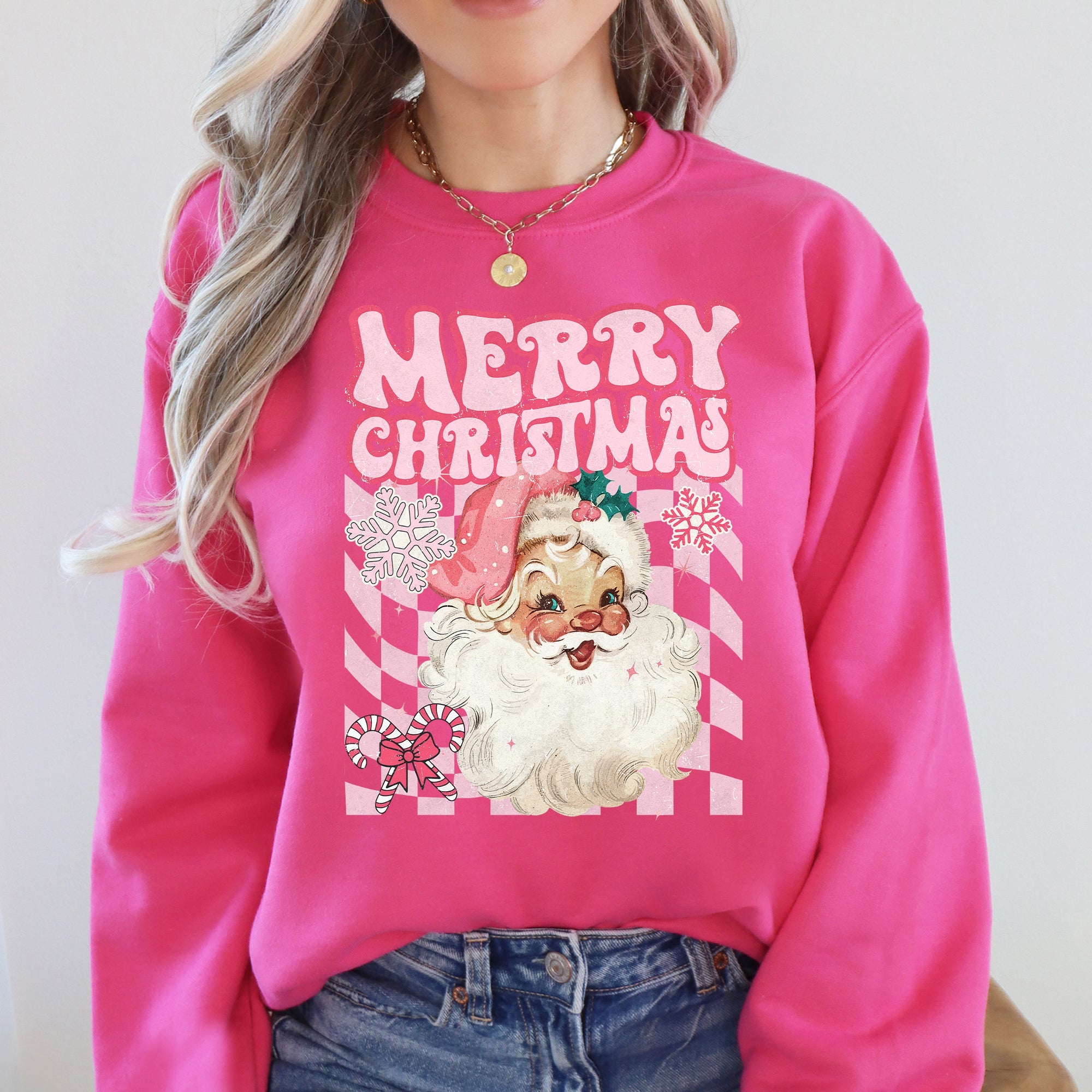 Merry Christmas Retro Santa Checkered Vintage Holiday Edition Festive Cozy Classic Sweatshirt