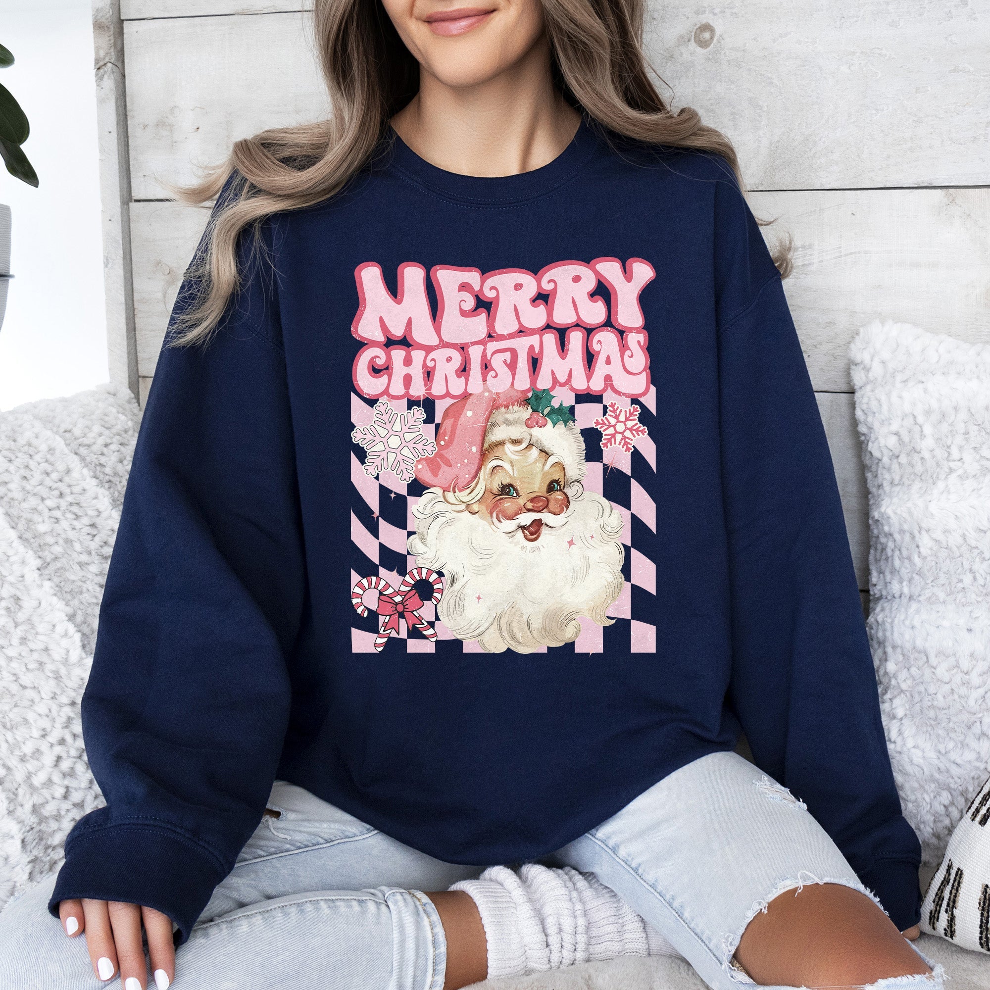 Merry Christmas Retro Santa Checkered Vintage Holiday Edition Festive Cozy Classic Sweatshirt