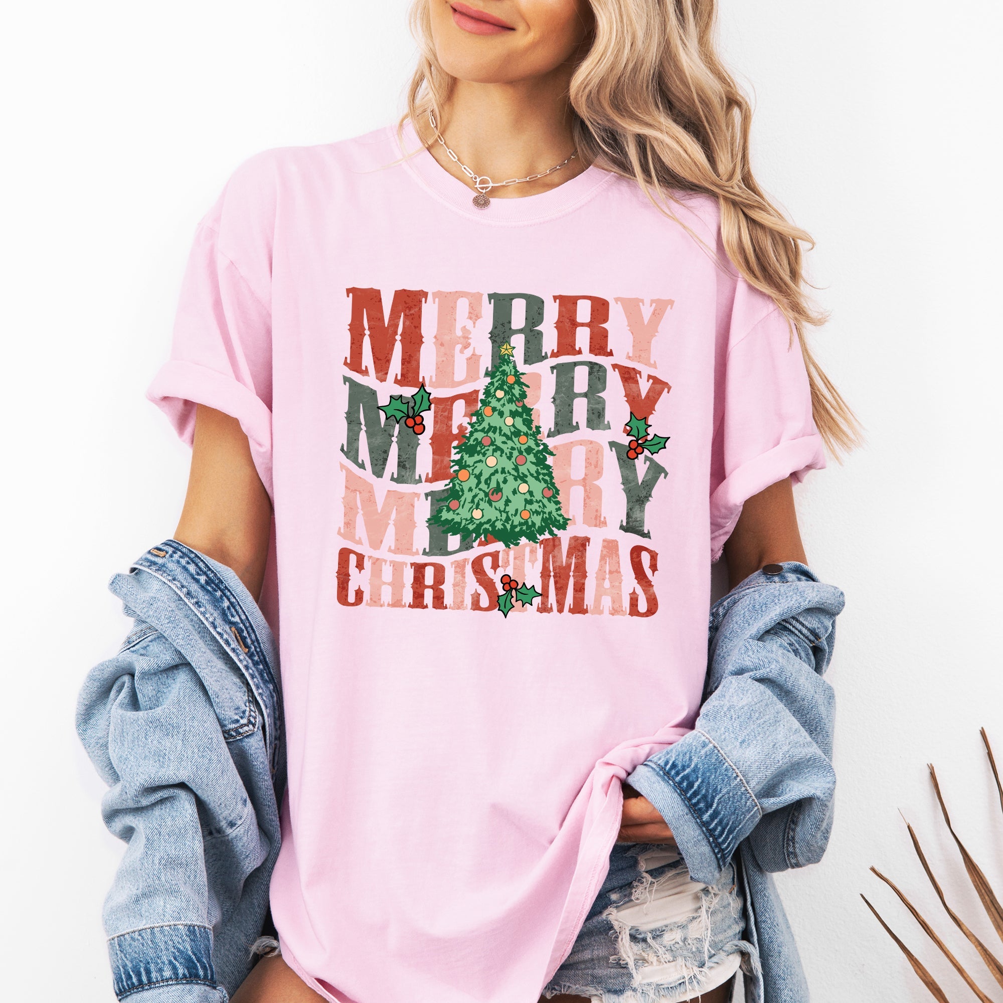 Merry Christmas Retro Tree Holly Santa Winter Xmas Festive Scene Comfort Colors Tee