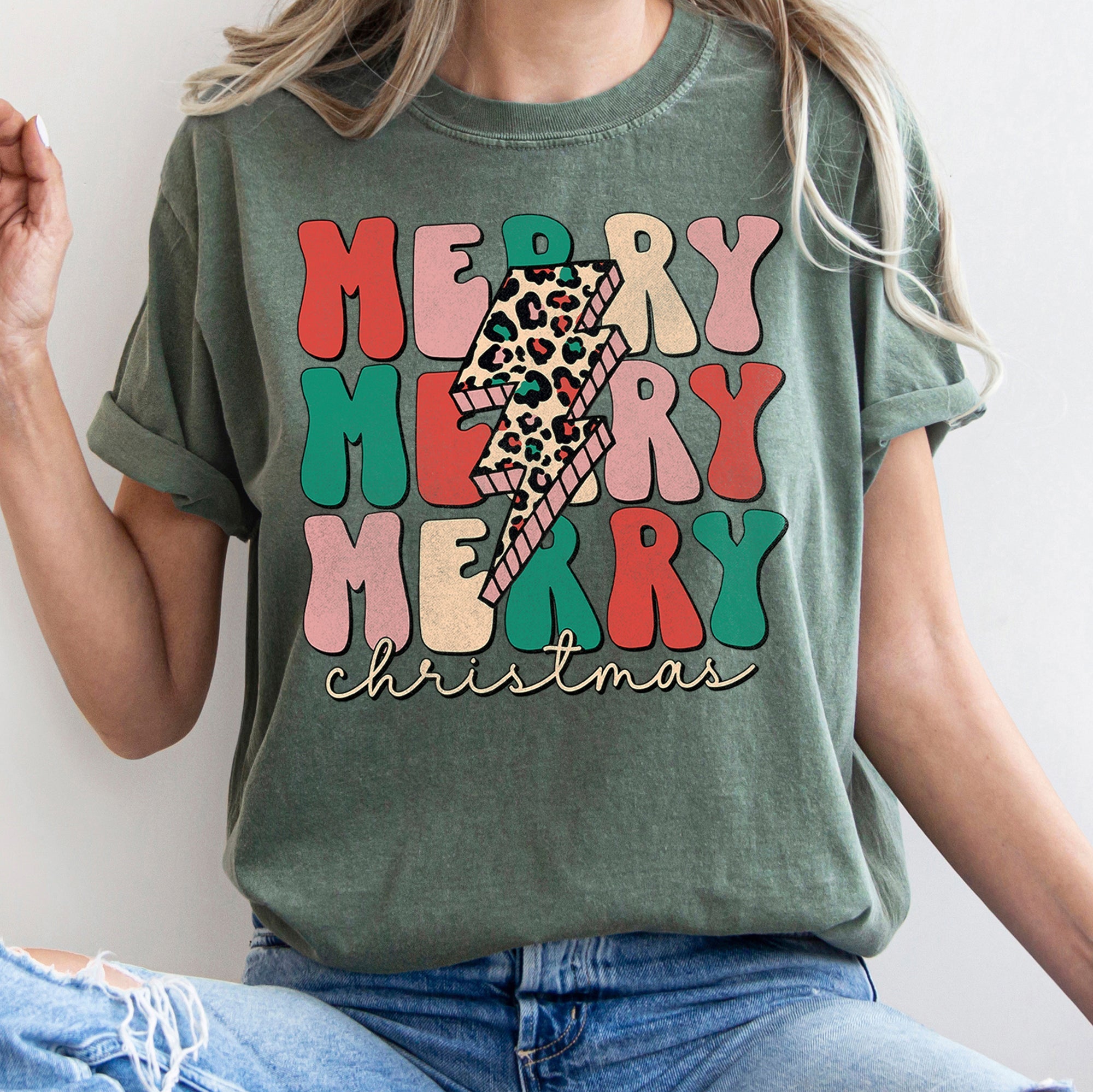Merry Merry Merry Christmas Retro Leopard Print Vintage Limited Edition Comfort Colors Tee