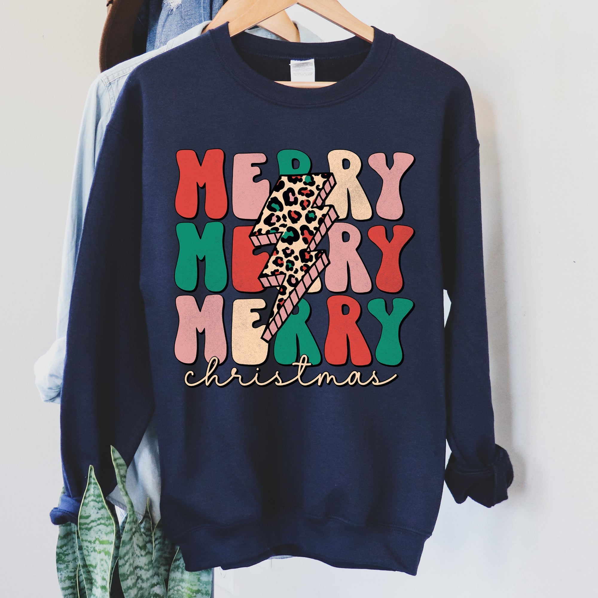 Merry Christmas Retro Leopard Print Cozy Festive Snowflake Graphic Christmas Cheer Holiday Sweatshirt
