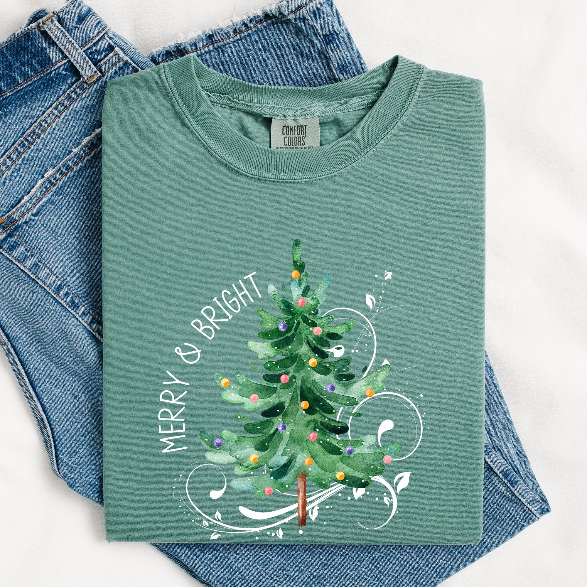 Merry And Bright Christmas Tree With Ornaments And Santa In Winter Comfort Colors Tee