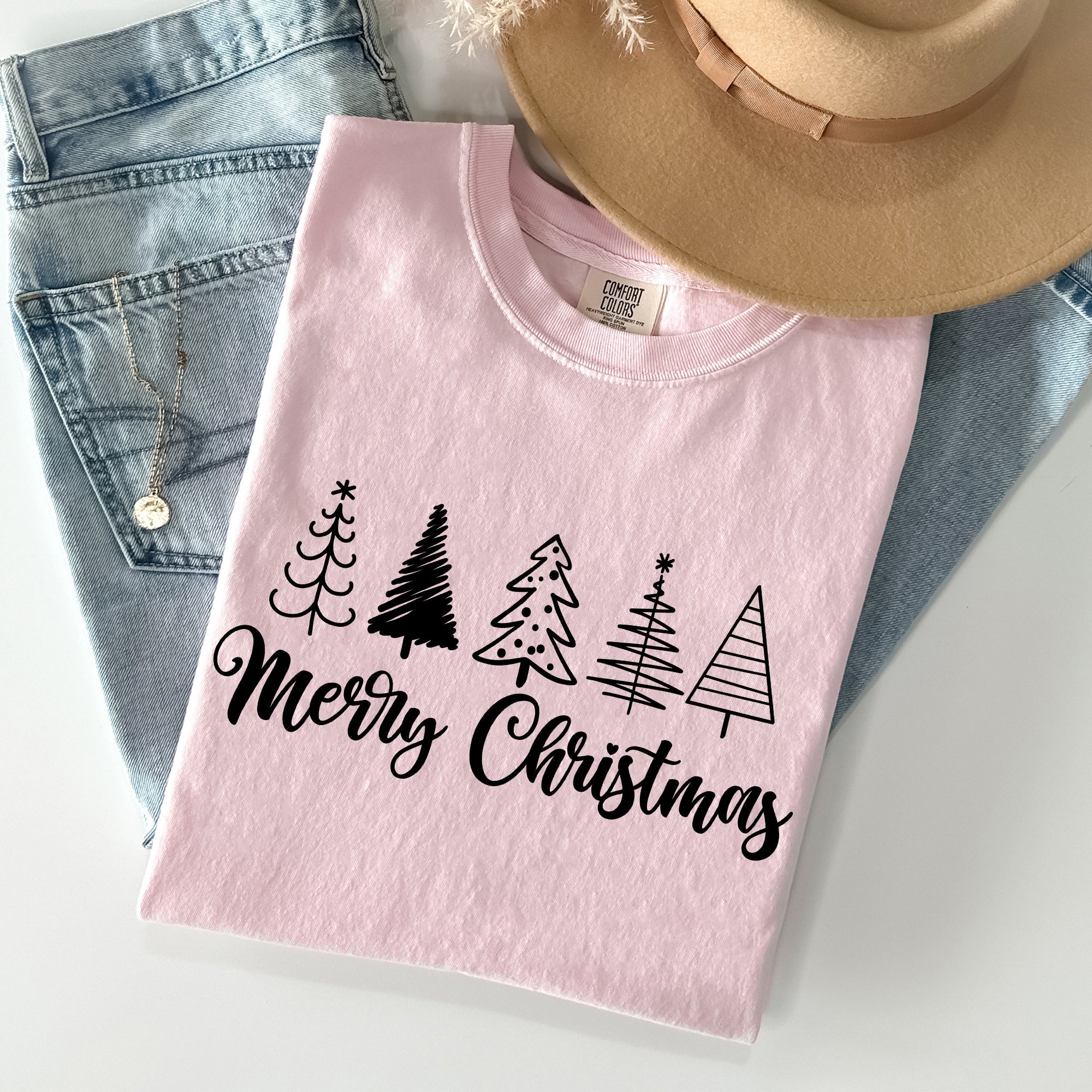 Minimalist Merry Christmas Trees Classic Retro Winter Santa Xmas Comfort Colors Tee