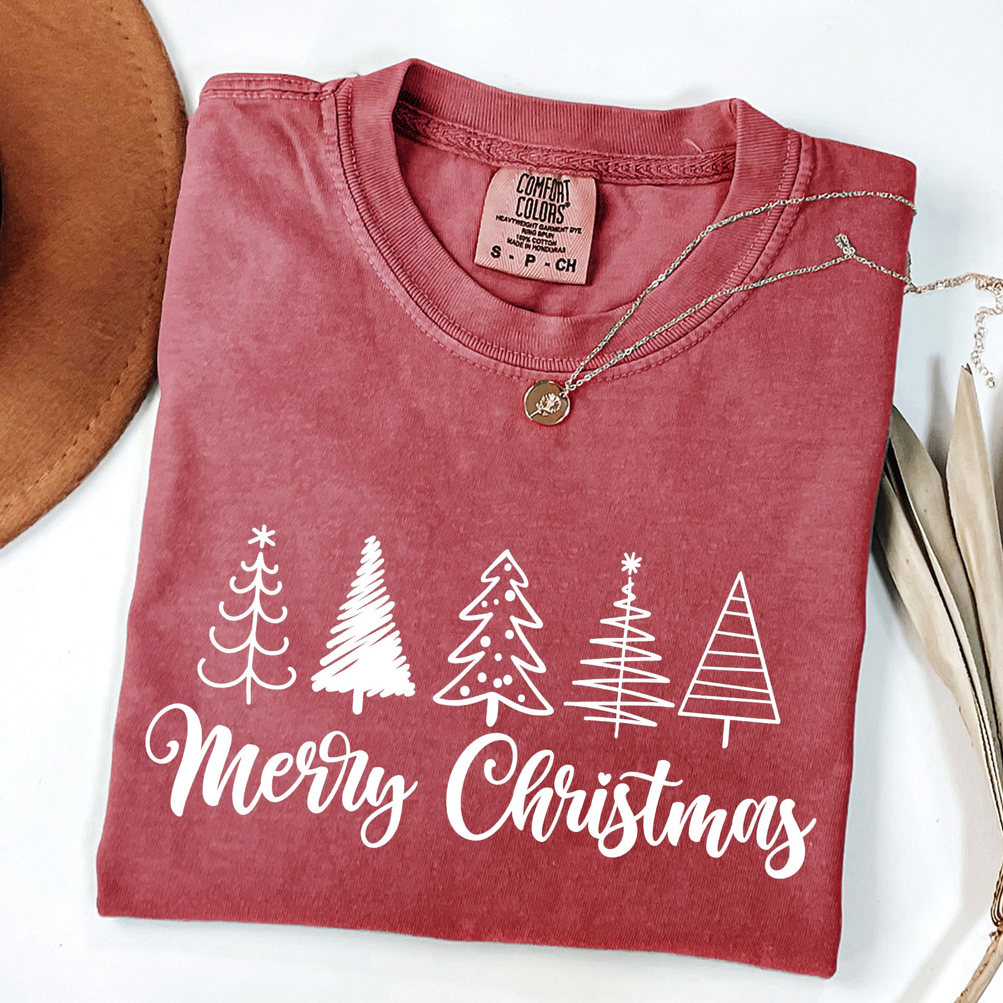 Minimalist Merry Christmas Trees Classic Retro Winter Santa Xmas Comfort Colors Tee