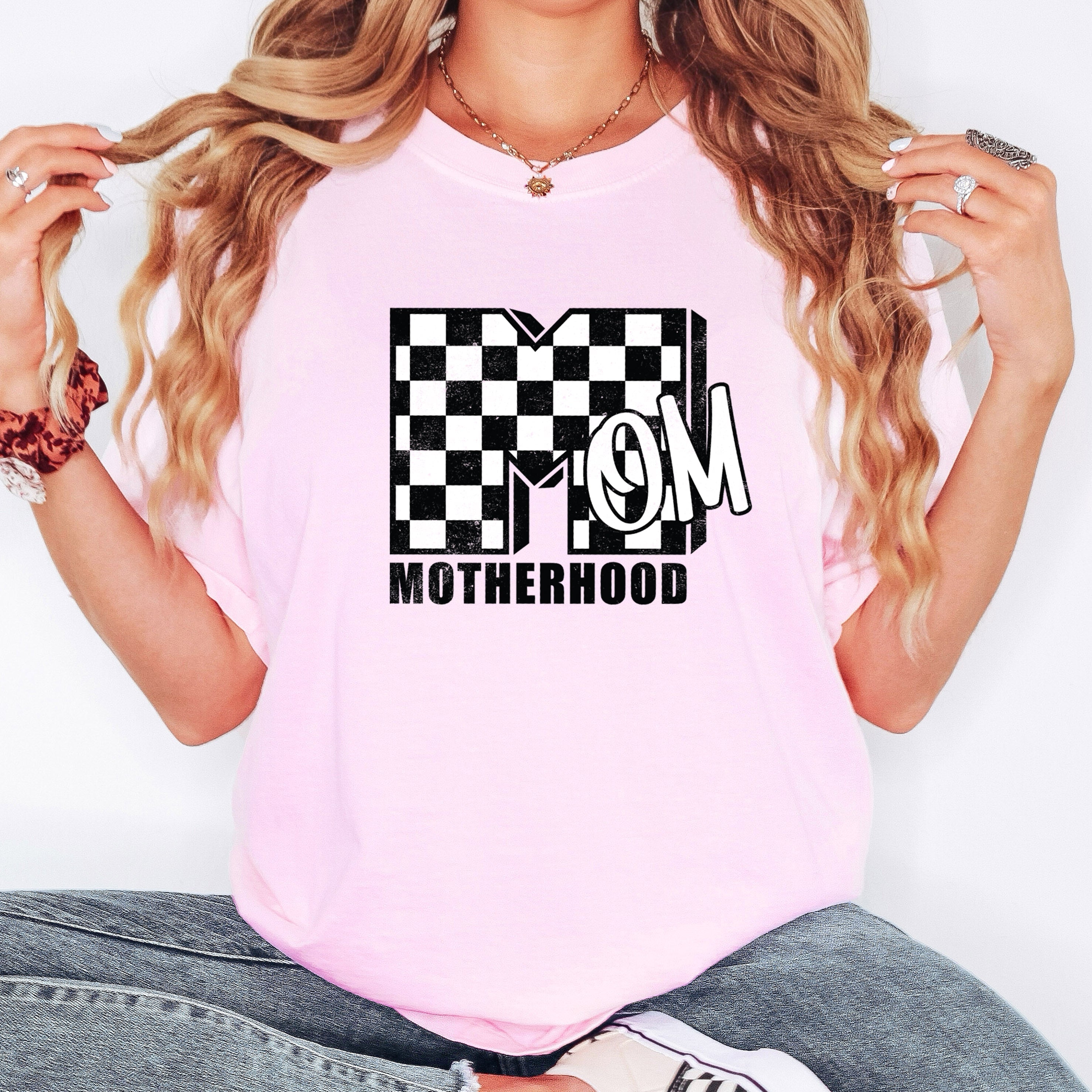 Mom MTV Retro Checkerboard Motherhood Nostalgia Edition Deluxe Comfort Colors Tee