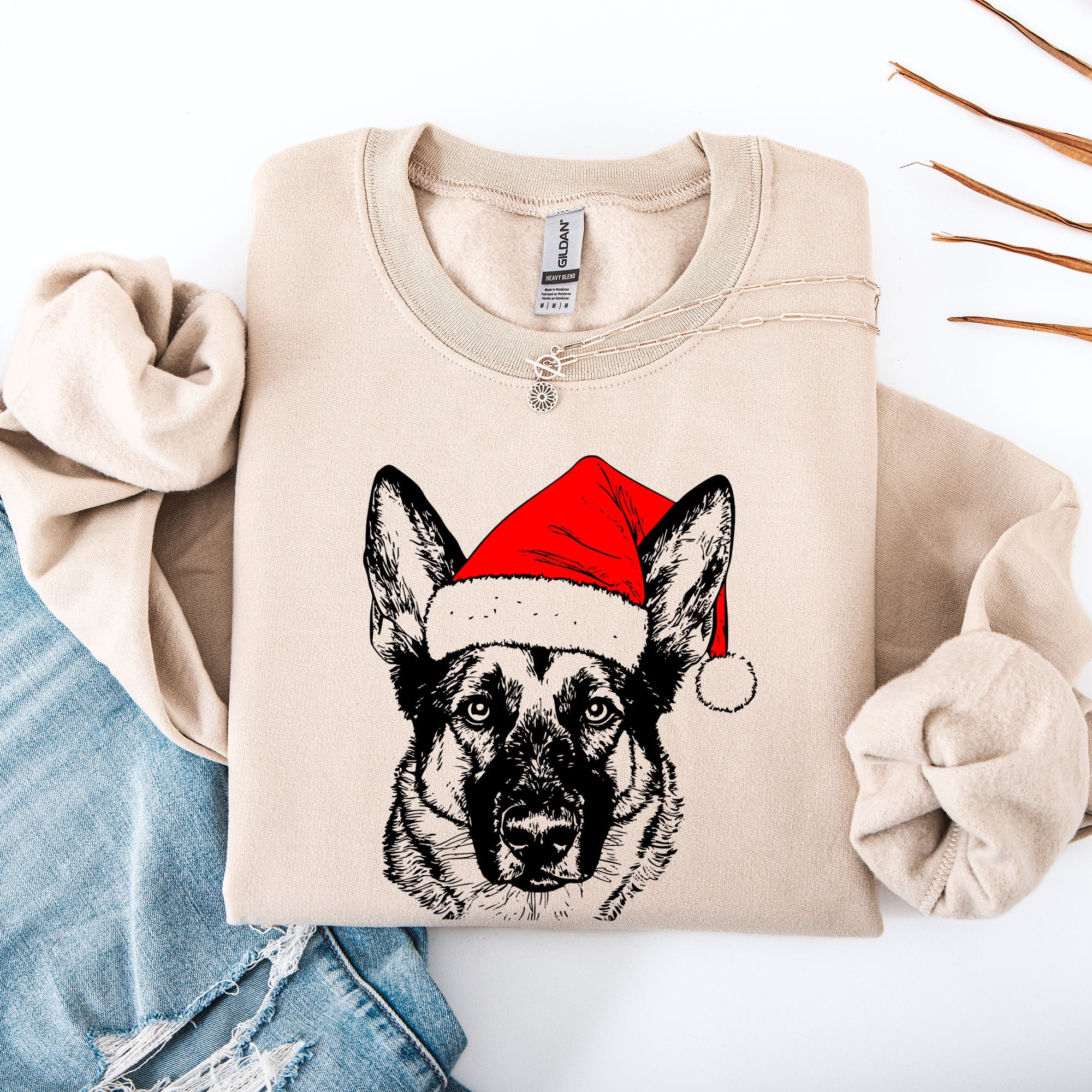 Norwegian Elkhound Santa Claus Christmas Dog Lover Portrait Artwork Holiday Design Sweatshirt
