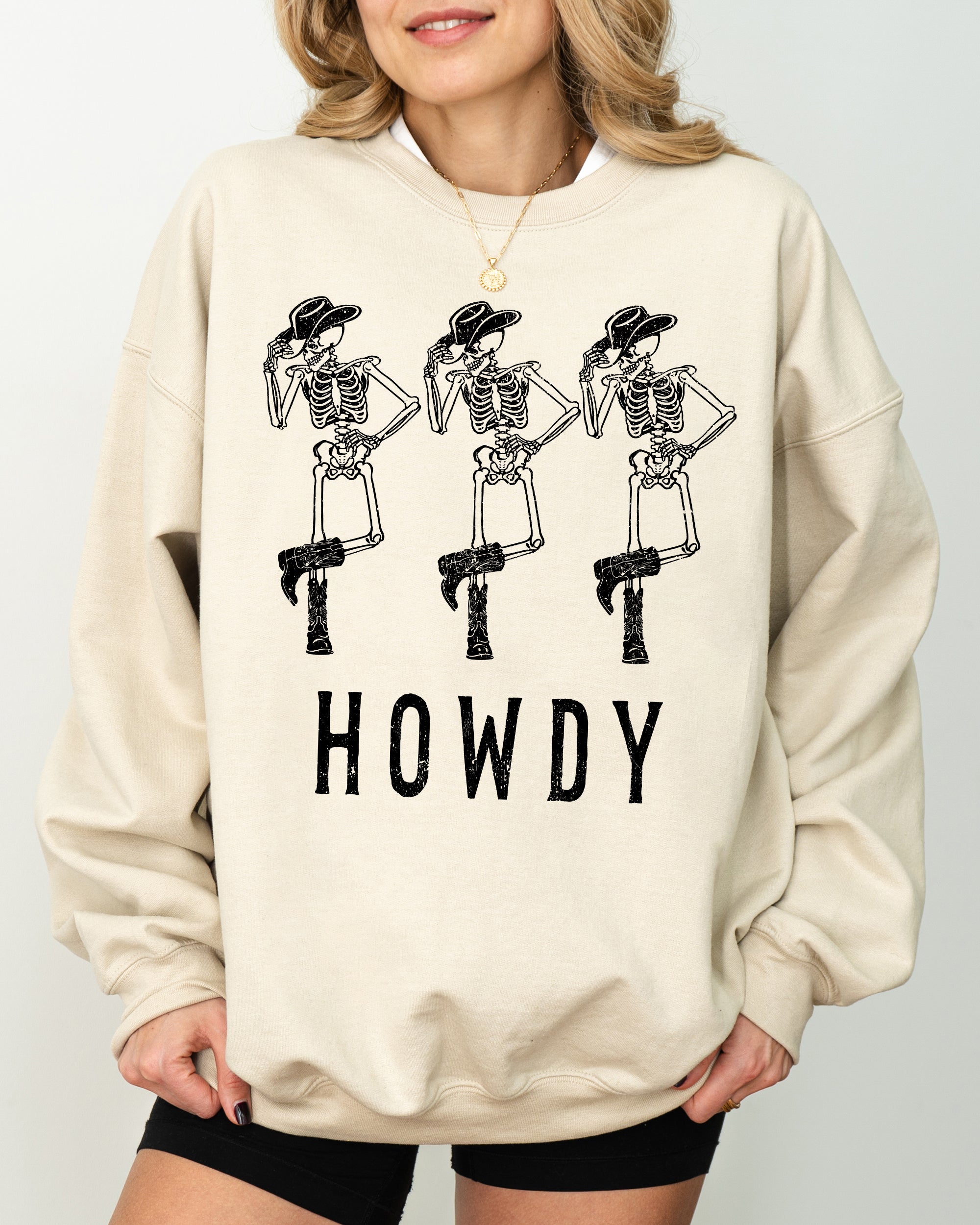 Howdy Skeleton Cowboy Ghost Funny Witch Aesthetic Meme Halloween Spooky Costume Sweatshirt