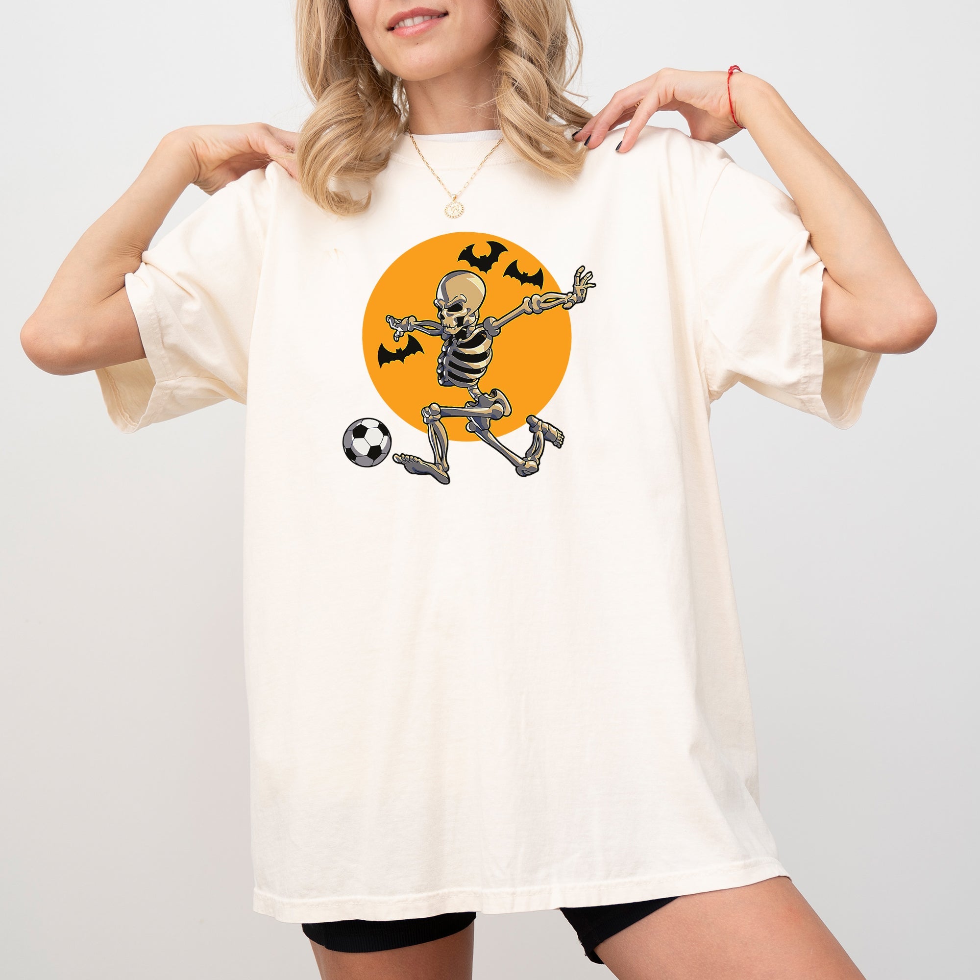 Football Player Skeleton Ghost Farm Witch Skull Meme Halloween Costume Comfort Colors Tee