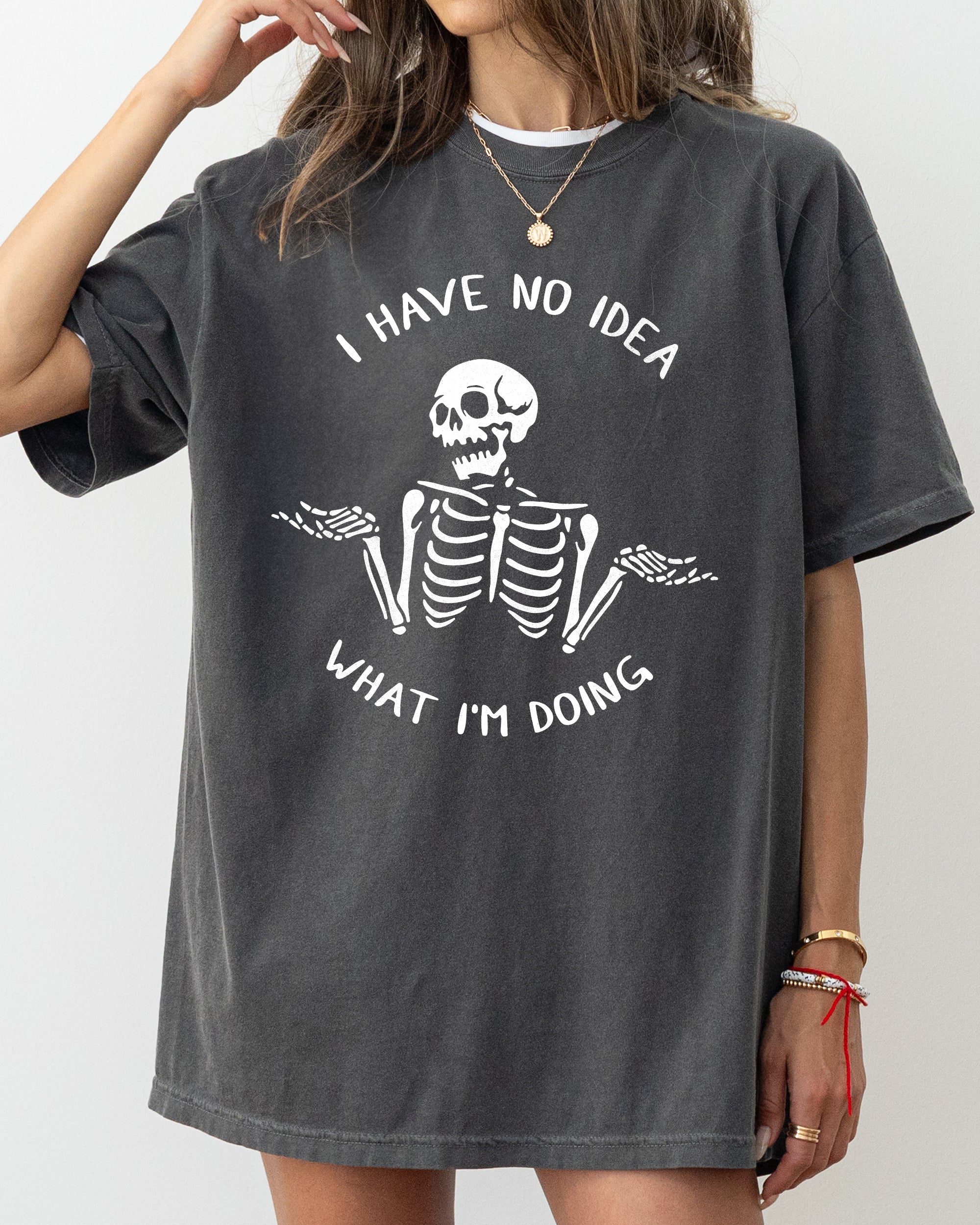 I Have No Idea Skeleton Ghost Witch Skull Meme Halloween Costume Comfort Colors Tee
