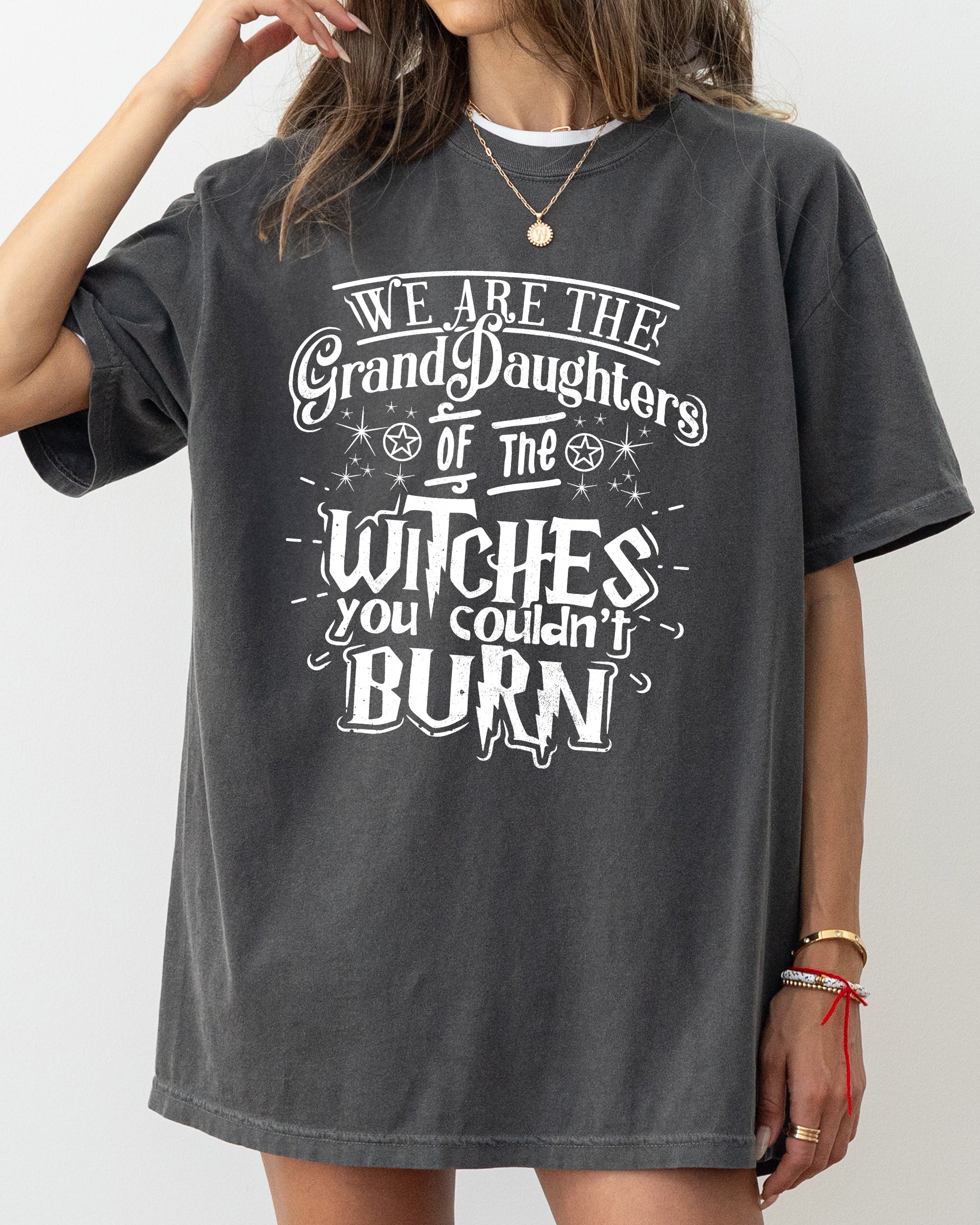 Granddaughters Of The Witches Skeleton Witch Skull Spooky Aesthetic Meme Halloween Costume Comfort Colors Tee