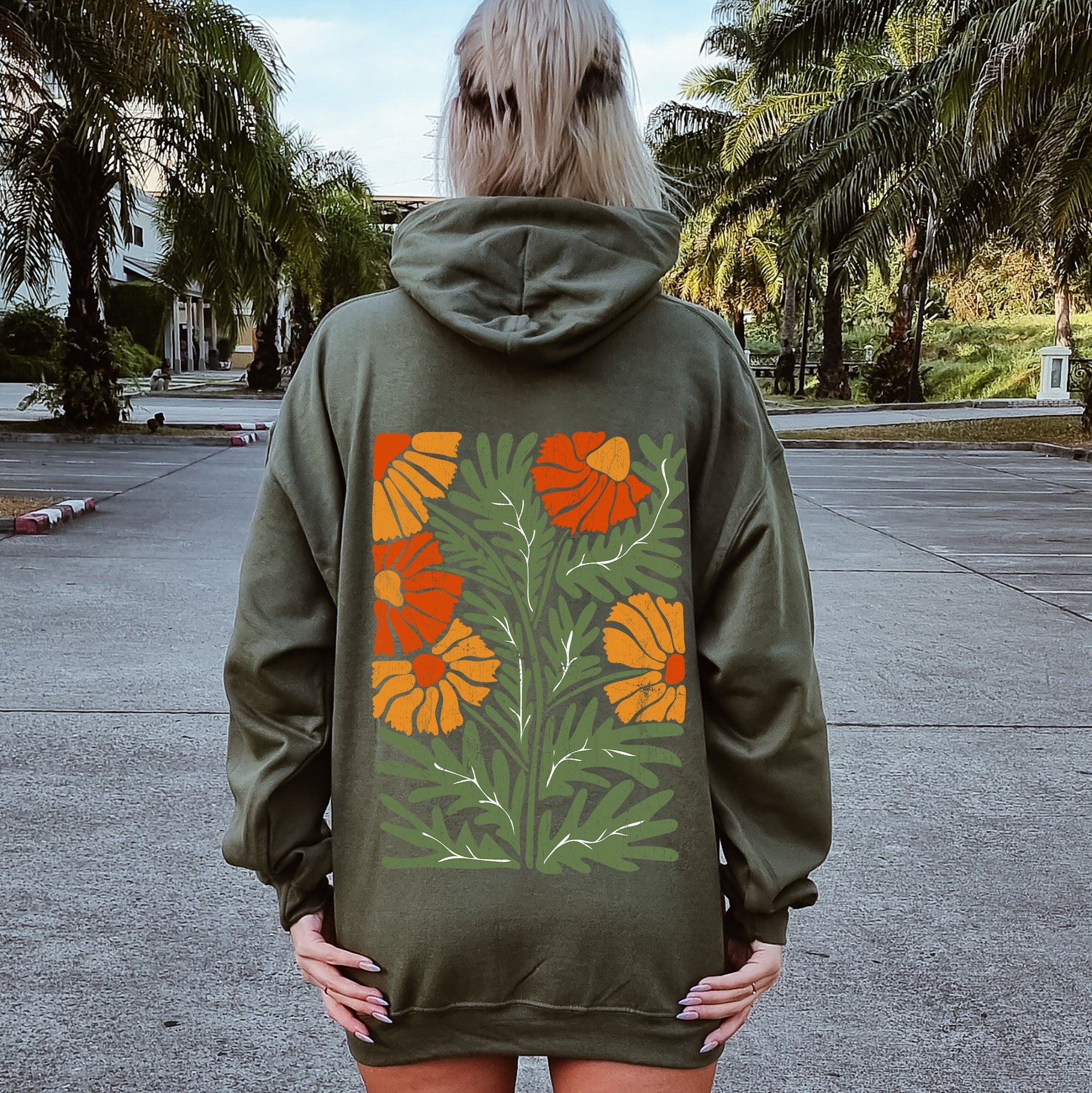 Retro Daisy Design Greens Orange Vintage Floral All Year Garden Bloom Print Hoodie