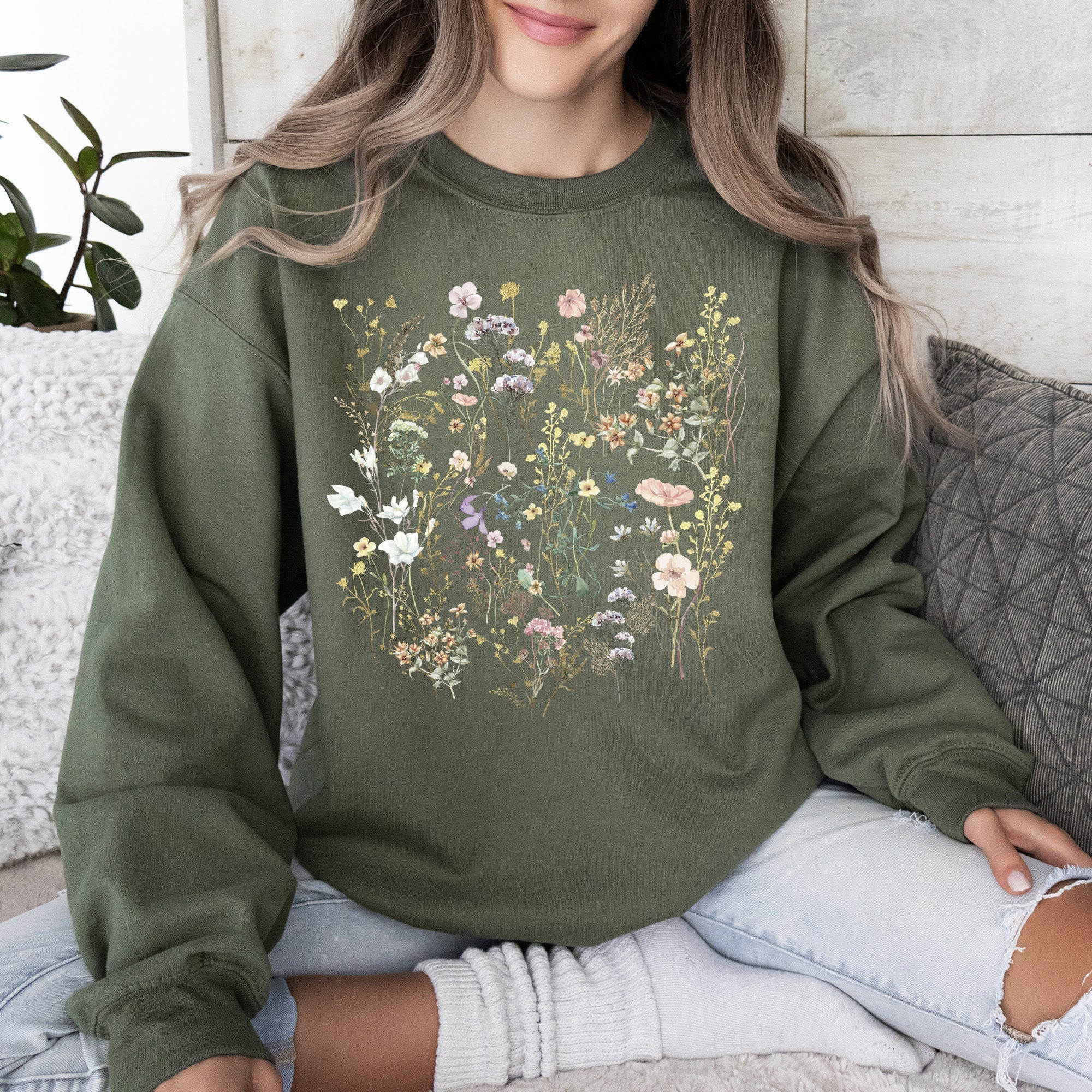 Mountain Pressed Wildflowers Botanical Mountain Range Print Cozy Weekend Sweatshirt
