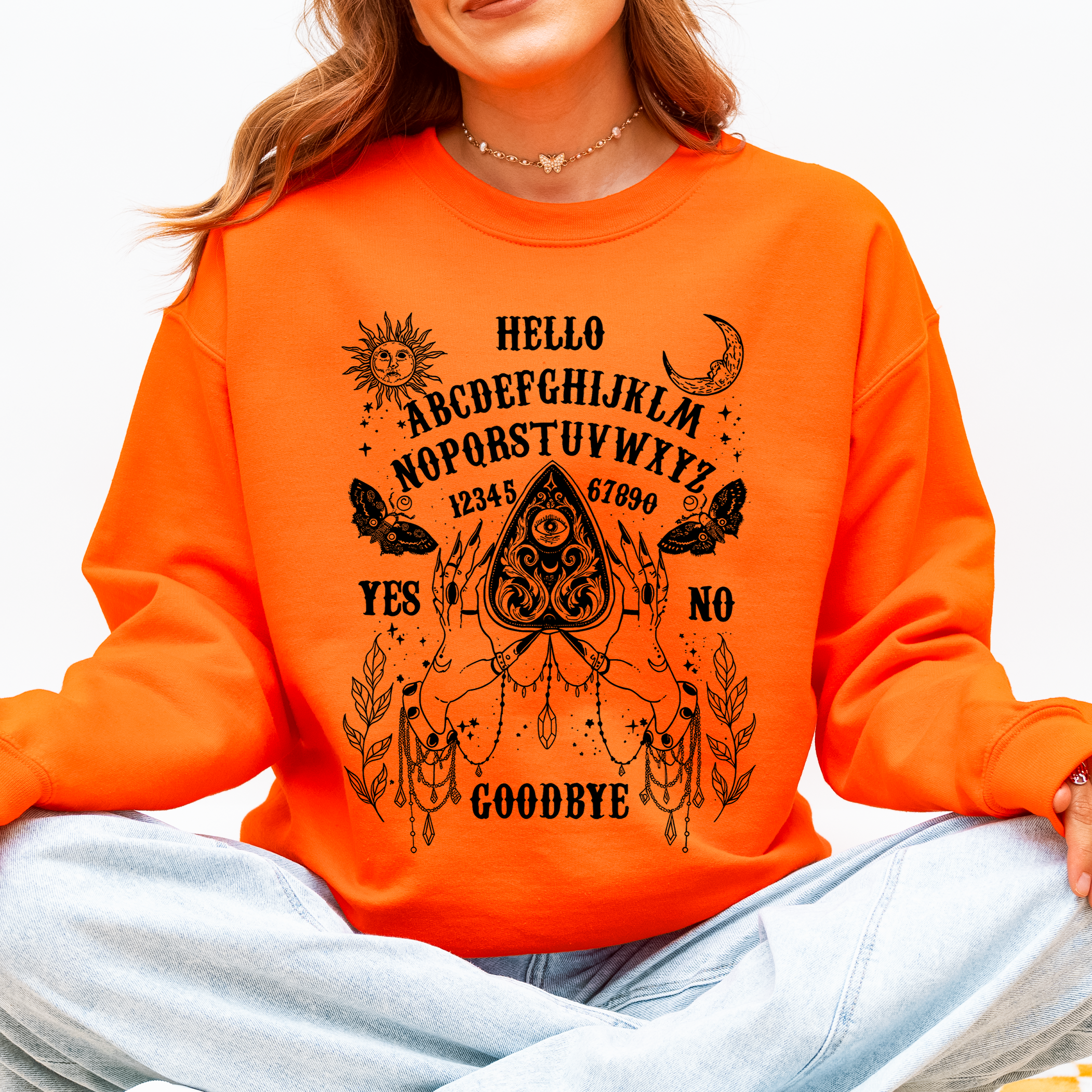 Ouija Board Spooky Tarot Halloween Witch Mystic Symbols Divination Circle Edition Sweatshirt