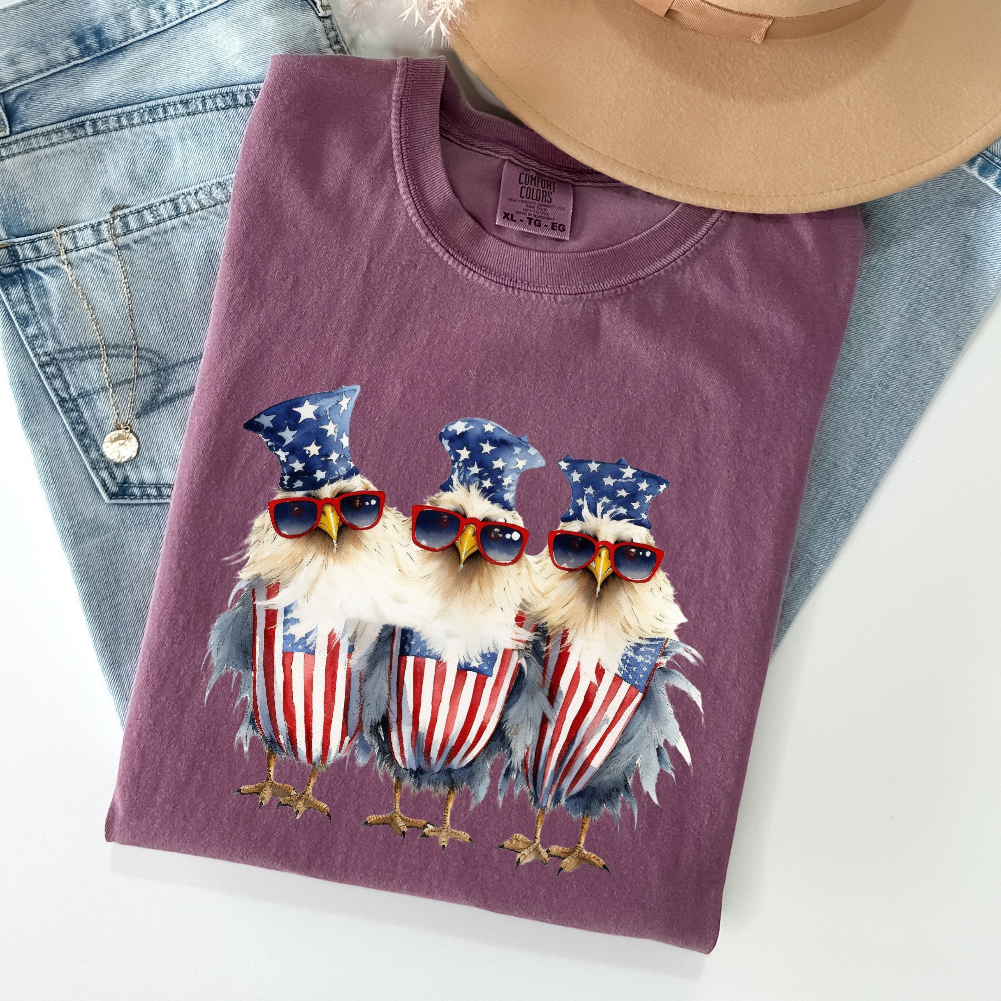 Patriotic Chickens Hippie Funny Fourth Of July Vintage Vibe Retro Edition Comfort Colors Tee