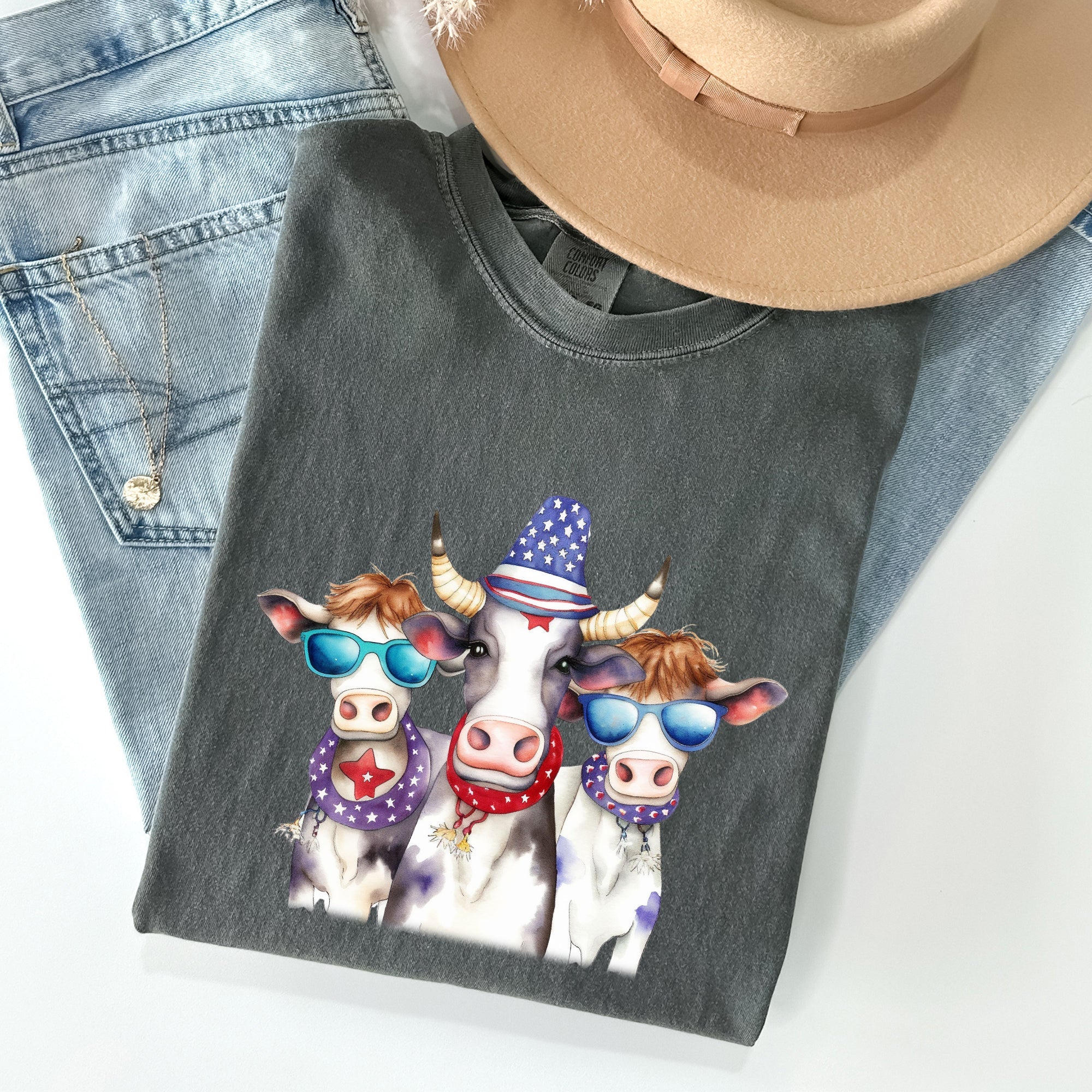 Patriotic Cows Hippie Funny 4th Of July Vintage Americana Festival Pride Comfort Colors Tee