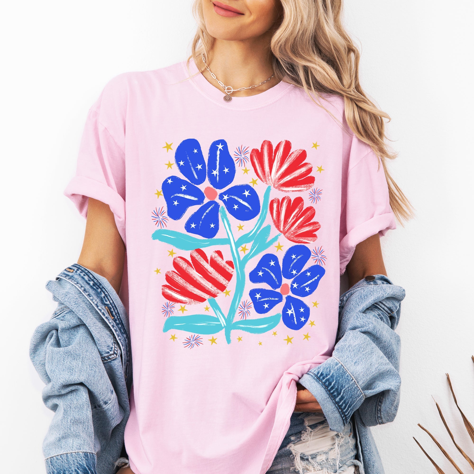 Patriotic Flowers Red White Blue America USA 4th of July Vintage Comfort Colors Tee