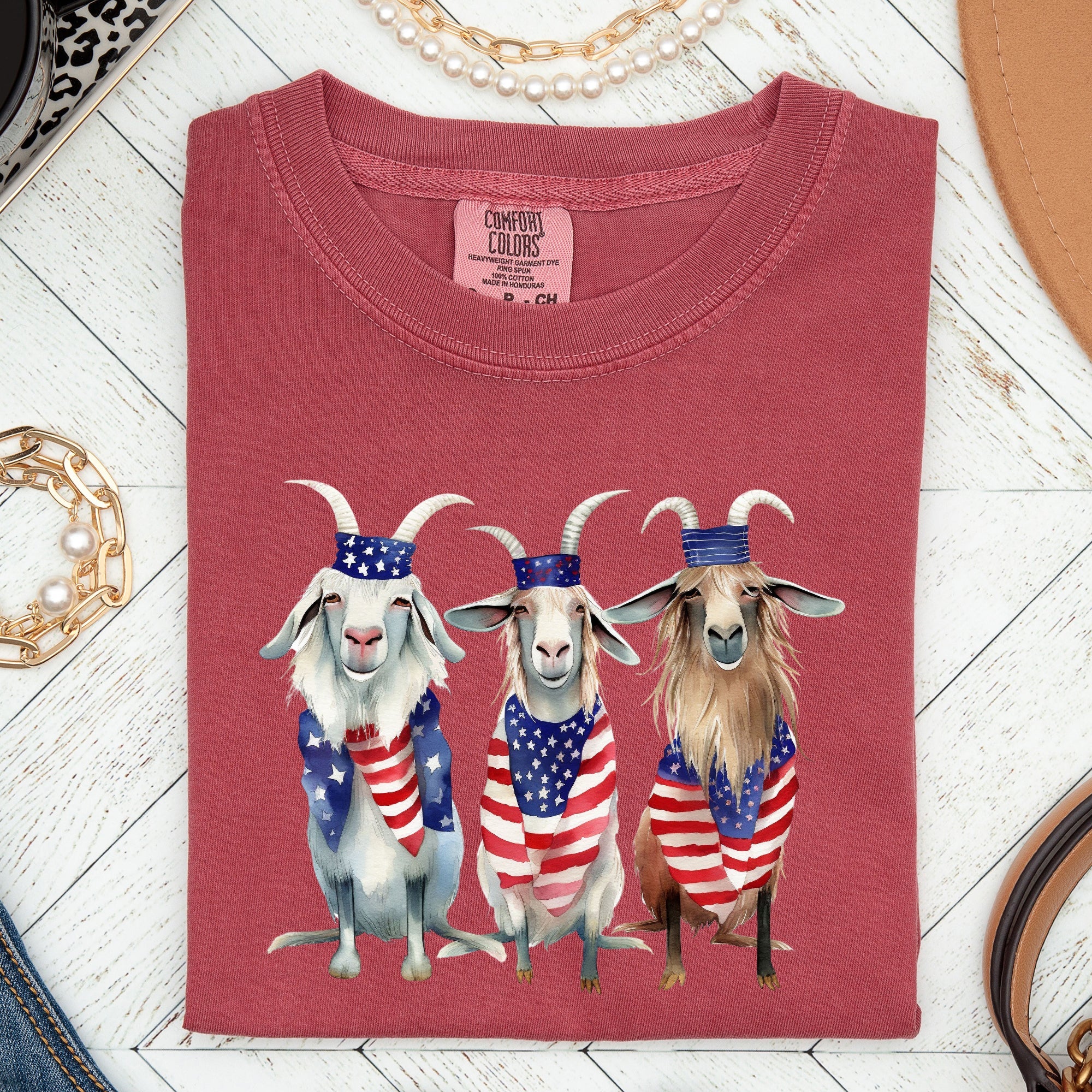 Patriotic Goats Hippie Funny 4th Of July Vintage Americana Pride Comfort Colors Tee