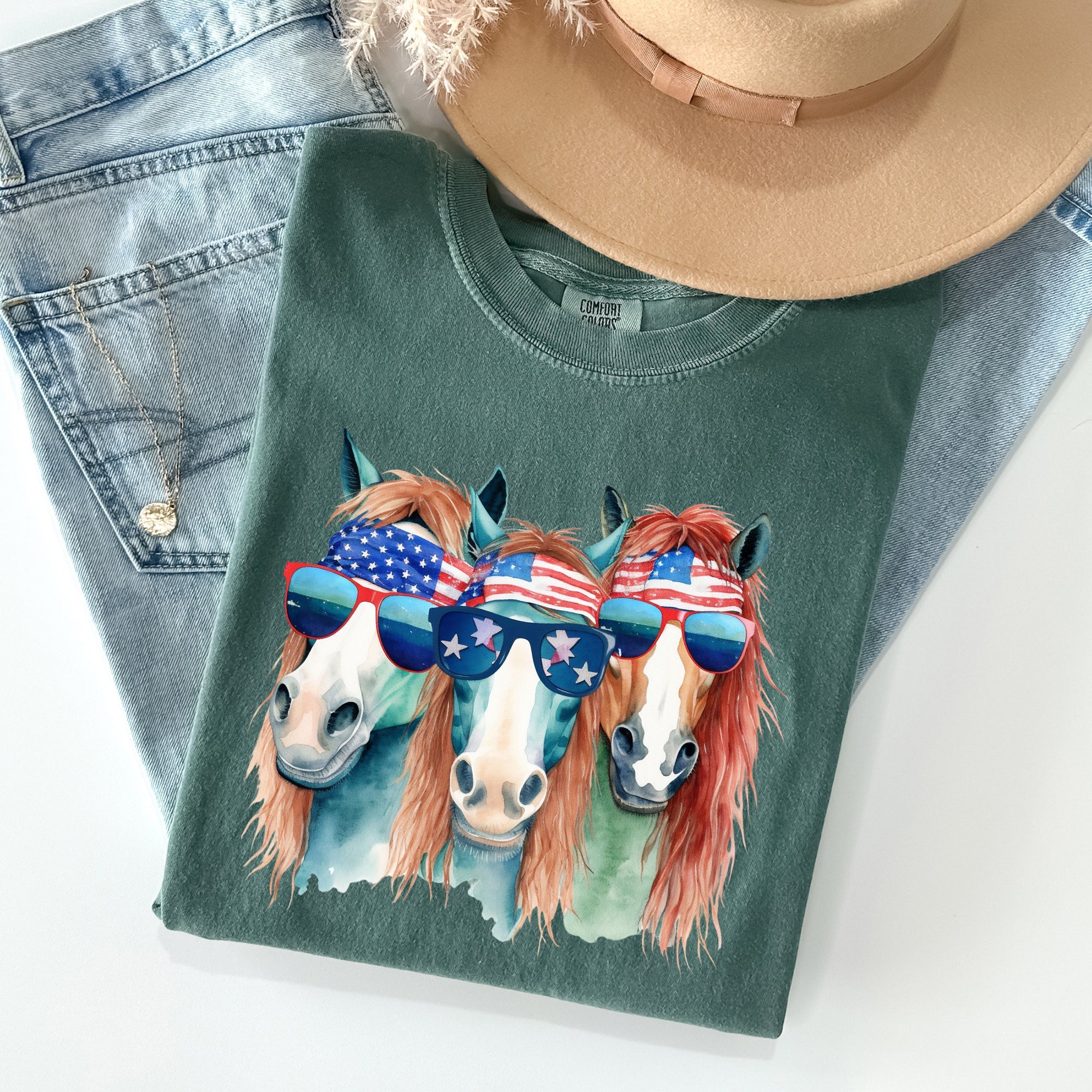 Patriotic Horses Hippie Fun 4th Of July Throwback Vintage Style Comfort Colors Tee