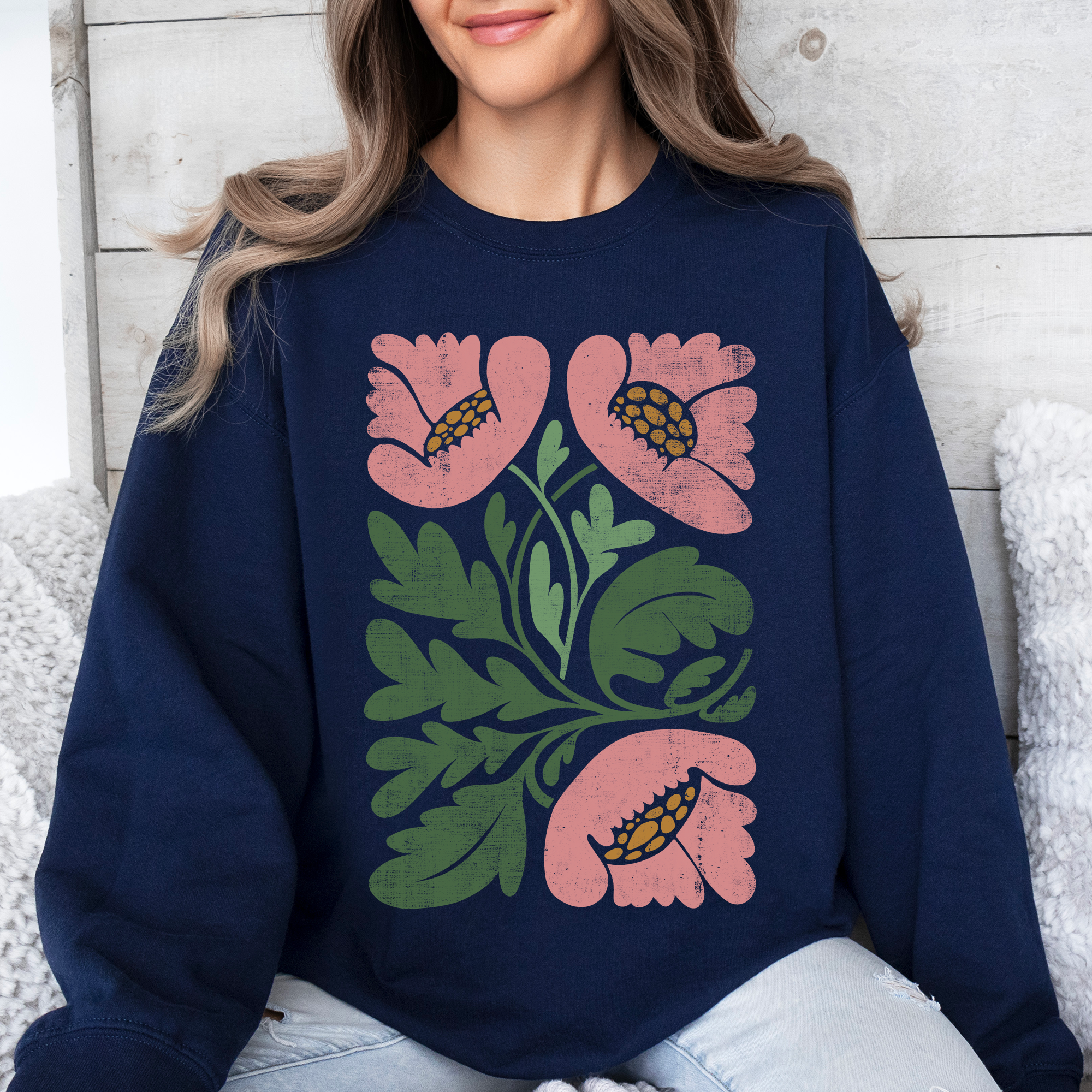 Pink Poppies Vintage Boho Nature Floral Pattern Artwork For Cozy Everyday Wear Sweatshirt