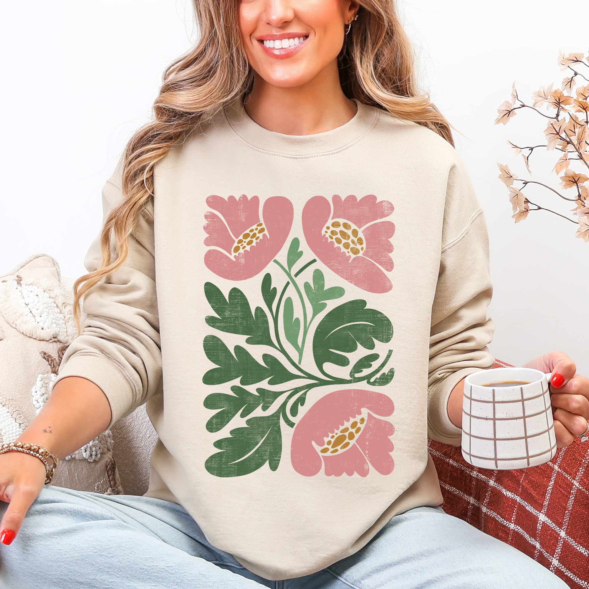 Pink Poppies Vintage Boho Nature Floral Pattern Artwork For Cozy Everyday Wear Sweatshirt