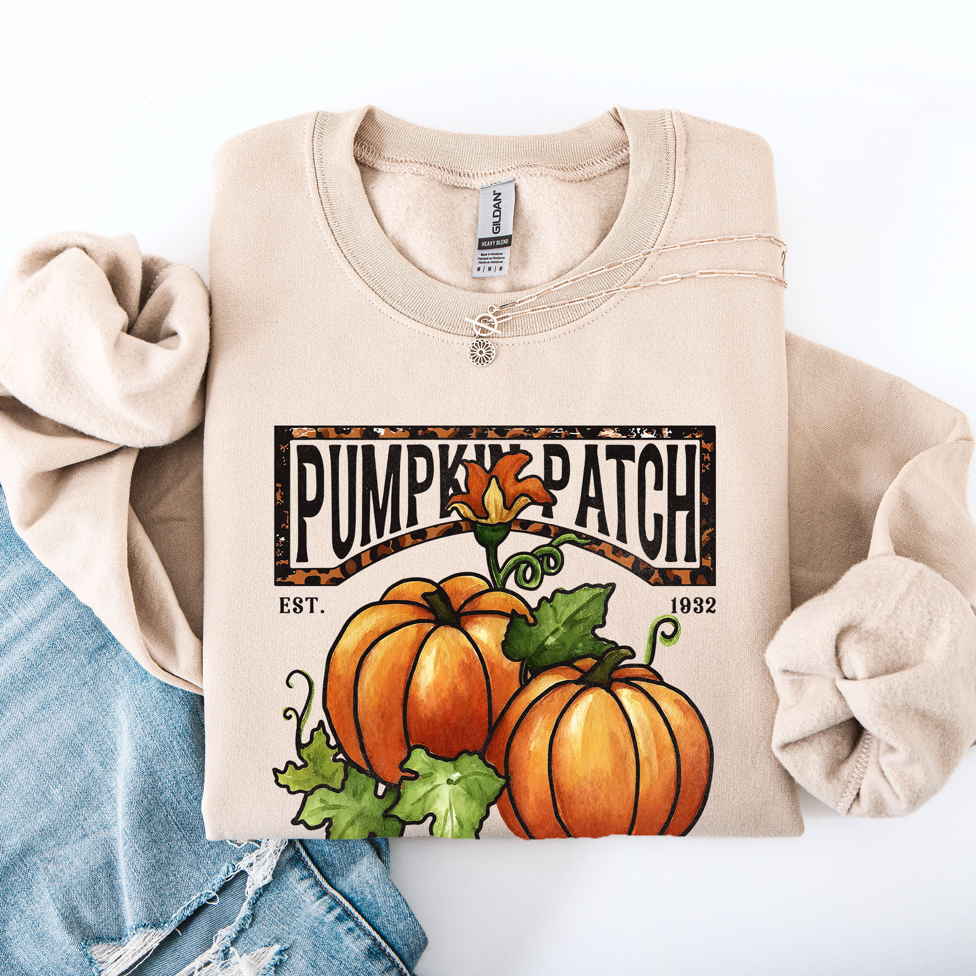 Pumpkin Patch Autumn Sunflowers Floral Motif Vintage Halloween Themed Cozy Seasonal Sweatshirt
