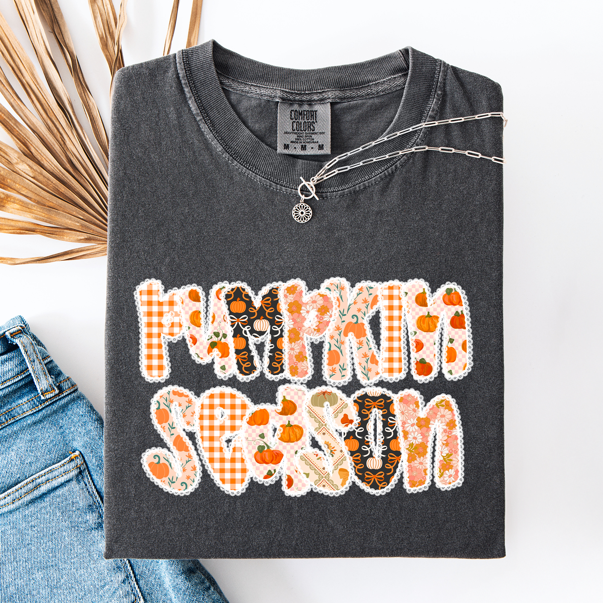 Pumpkin Season Leopard Print Watercolor Bouquet Pattern With Classic Autumn Vibe Comfort Colors Tee