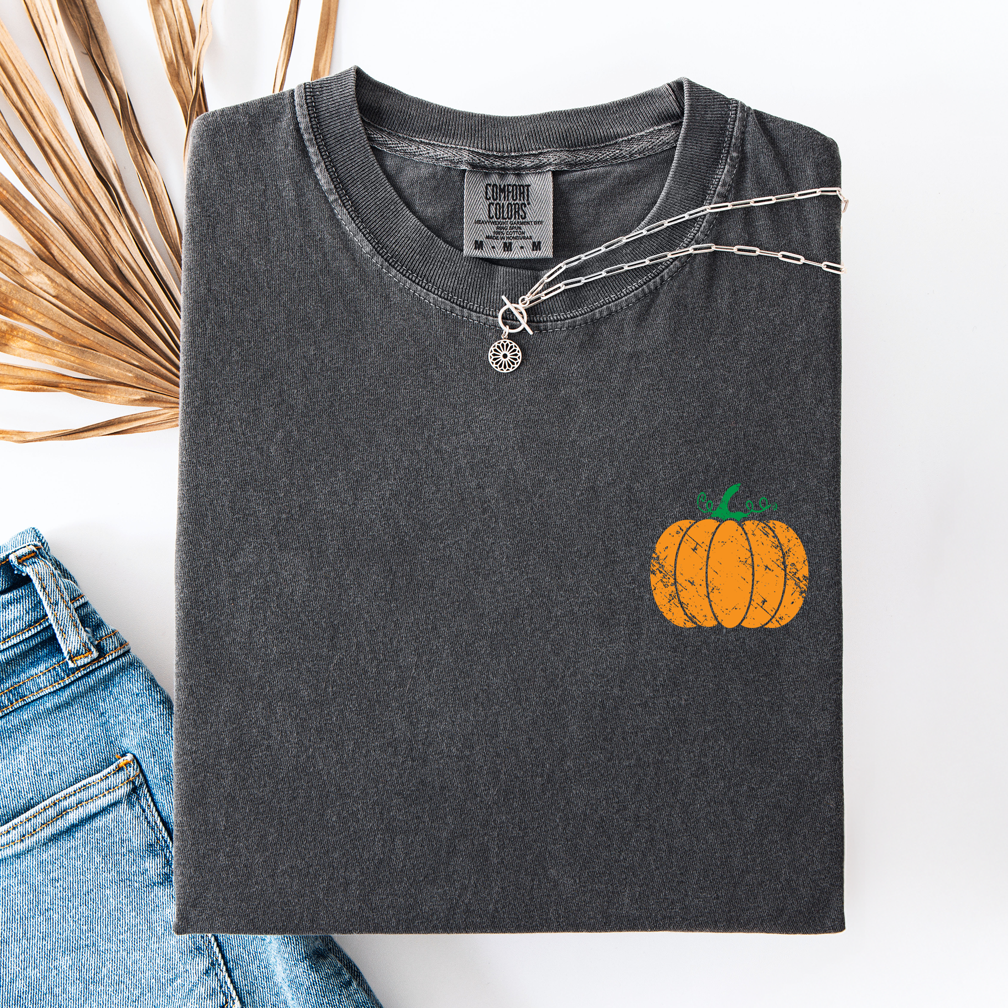 Mama Pumpkin Pattern Watercolor Leopard Pumpkins With Hand-Painted Bouquet Comfort Colors Tee