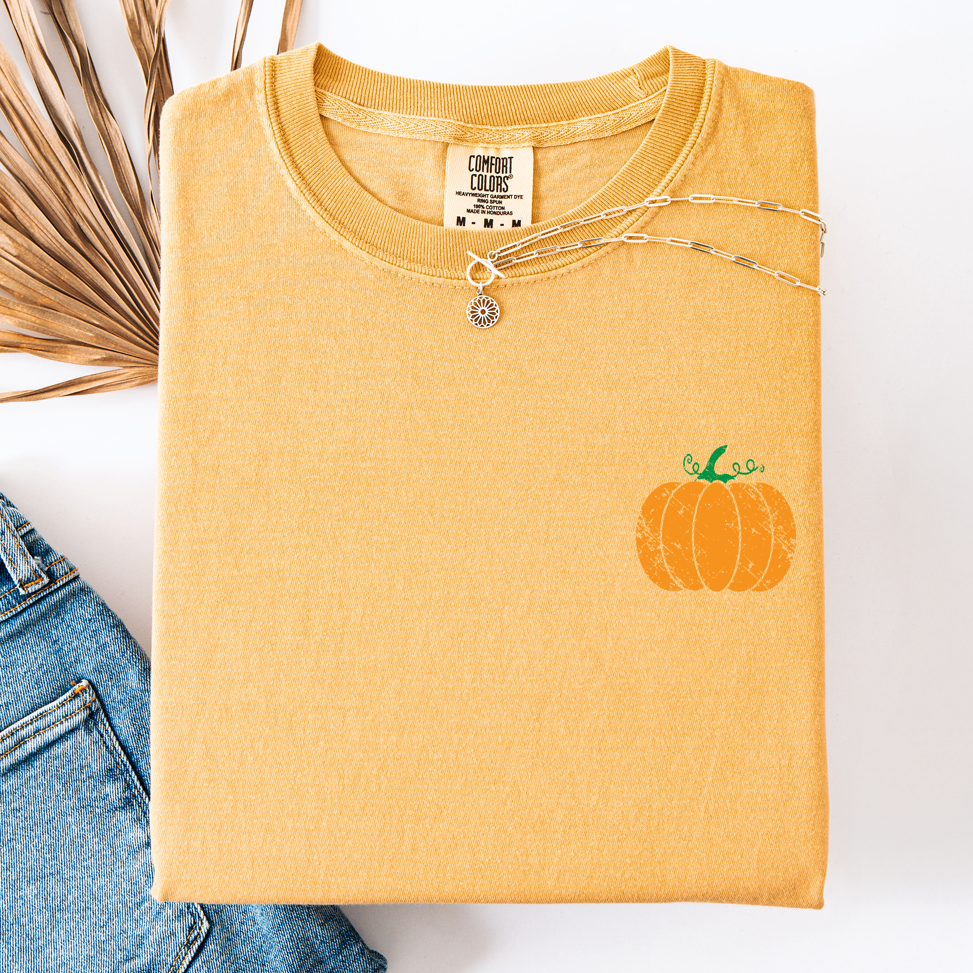 Mama Pumpkin Pattern Watercolor Leopard Pumpkins With Hand-Painted Bouquet Comfort Colors Tee