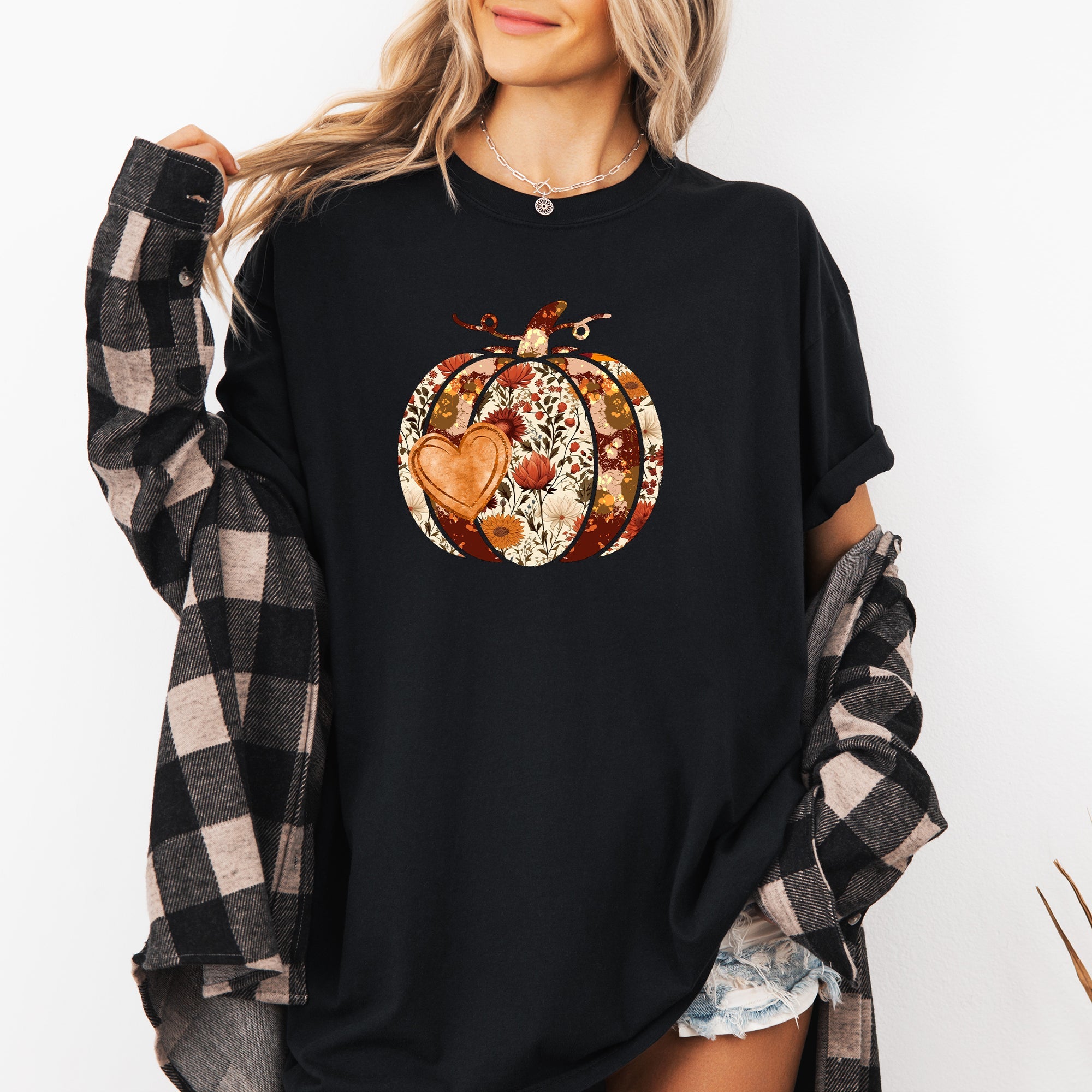 Pumpkin Heart Love Floral Thanksgiving Fall Autumn Halloween Flower Comfort Colors Tee