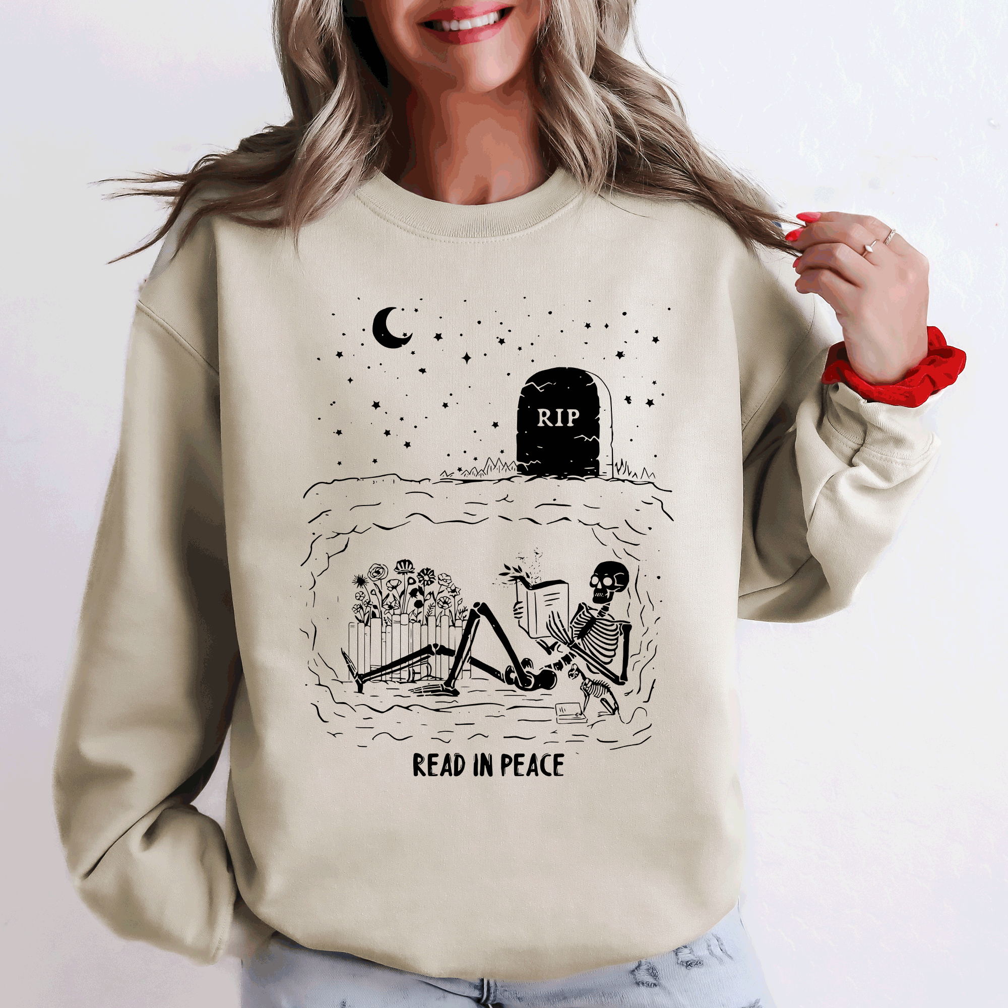 Read In Peace Skeleton RIP Halloween Booktok Bookish Library Novel Lover Graphic Sweatshirt
