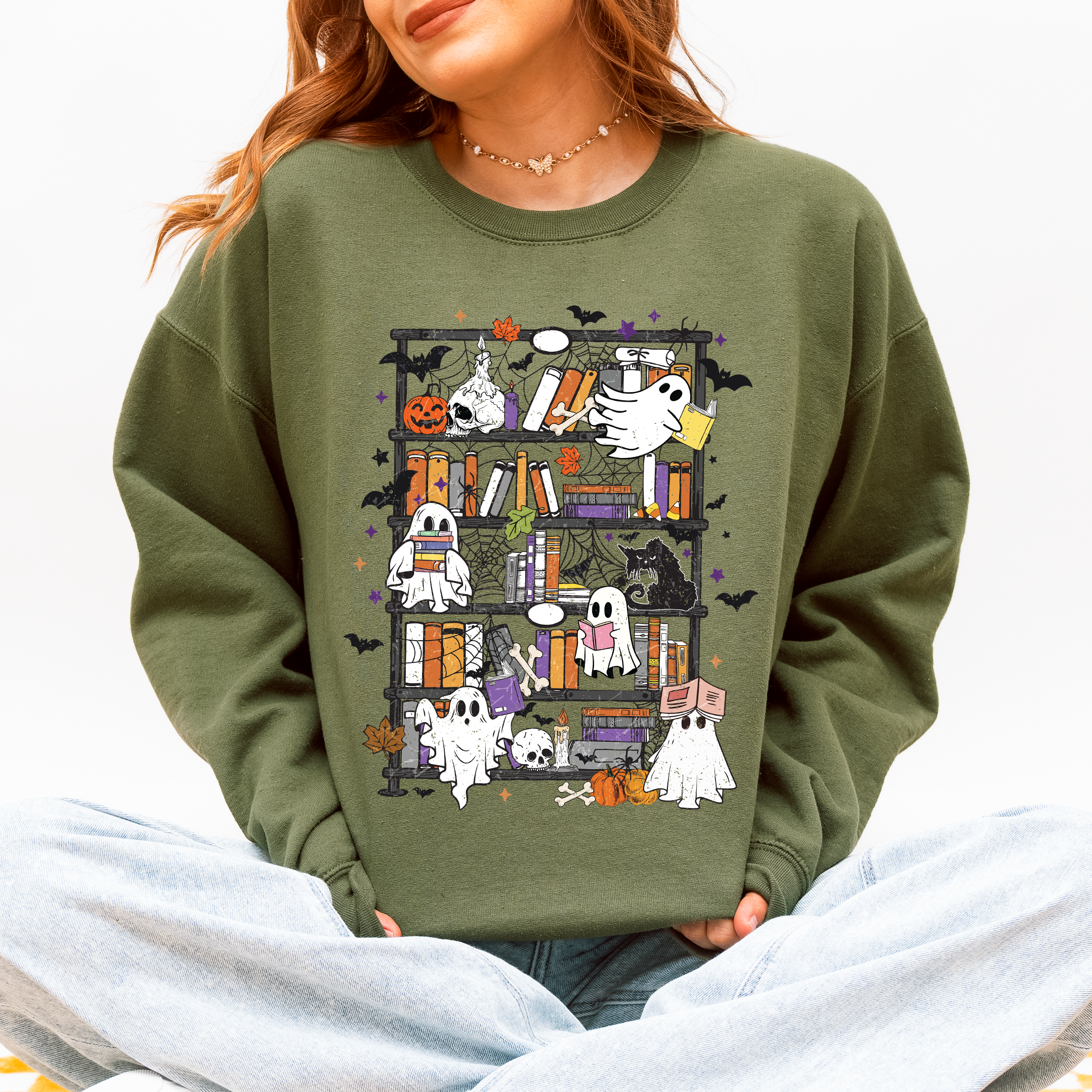 Reading Ghosts Bookish Library Spooky Halloween BookTok Cozy Seasonal Graphic Sweatshirt
